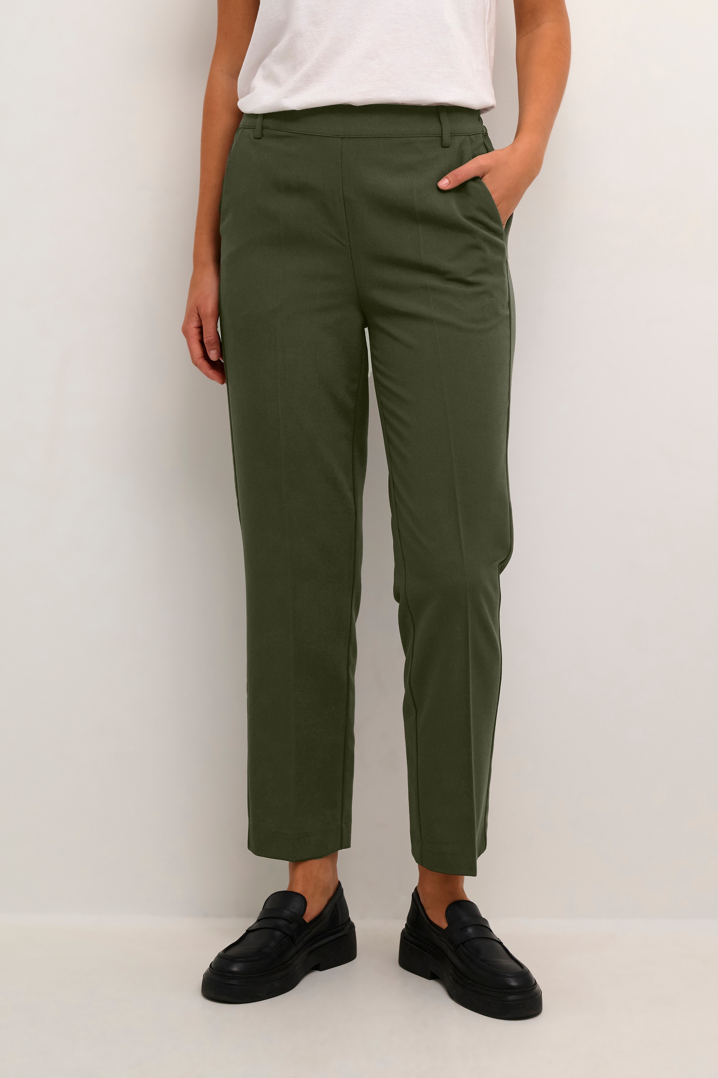 KAsakura Byxor LOOKBOOK FRONT 10506858-190414