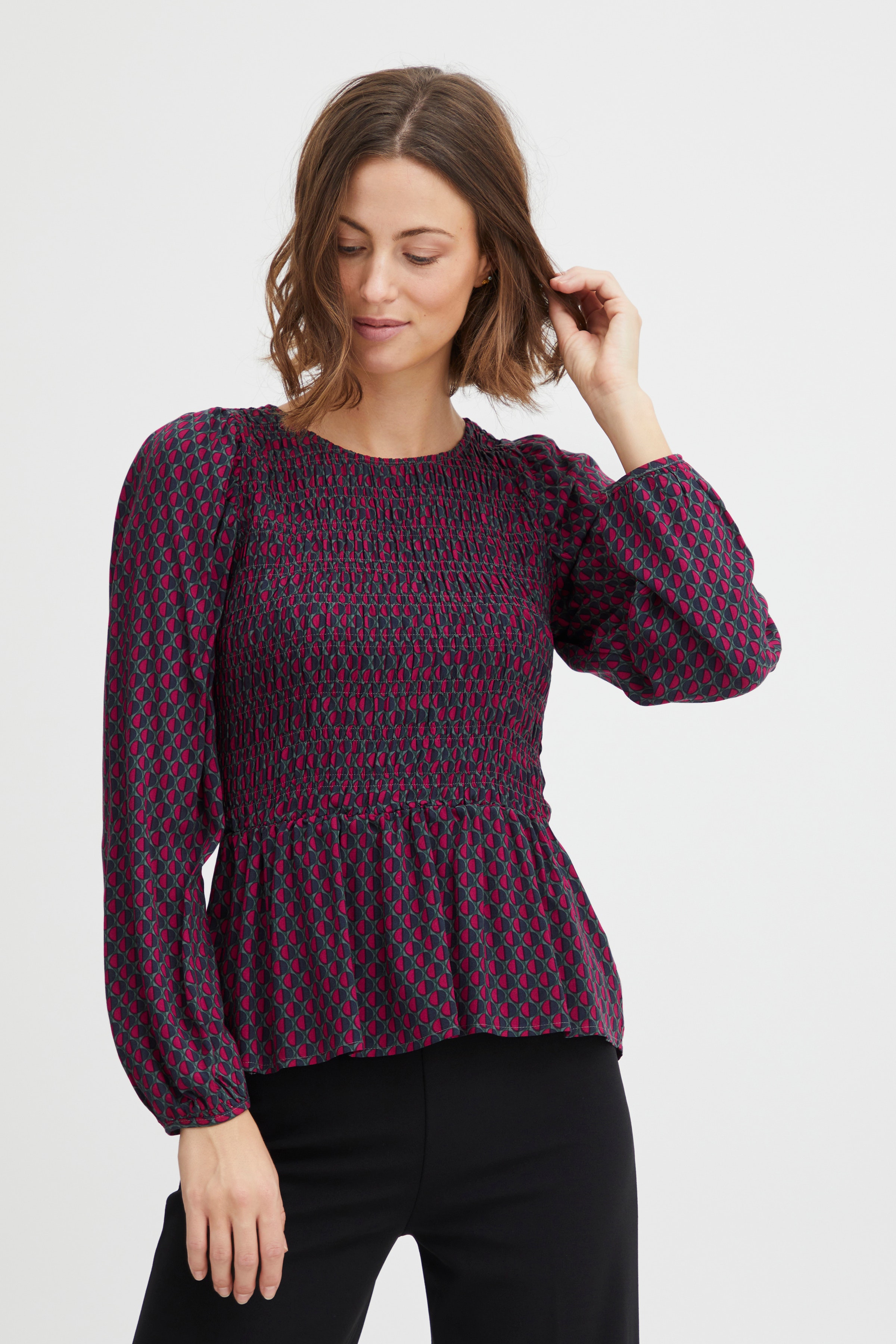 FXCIRLA Bluse LOOKBOOK FRONT 20612370-202151