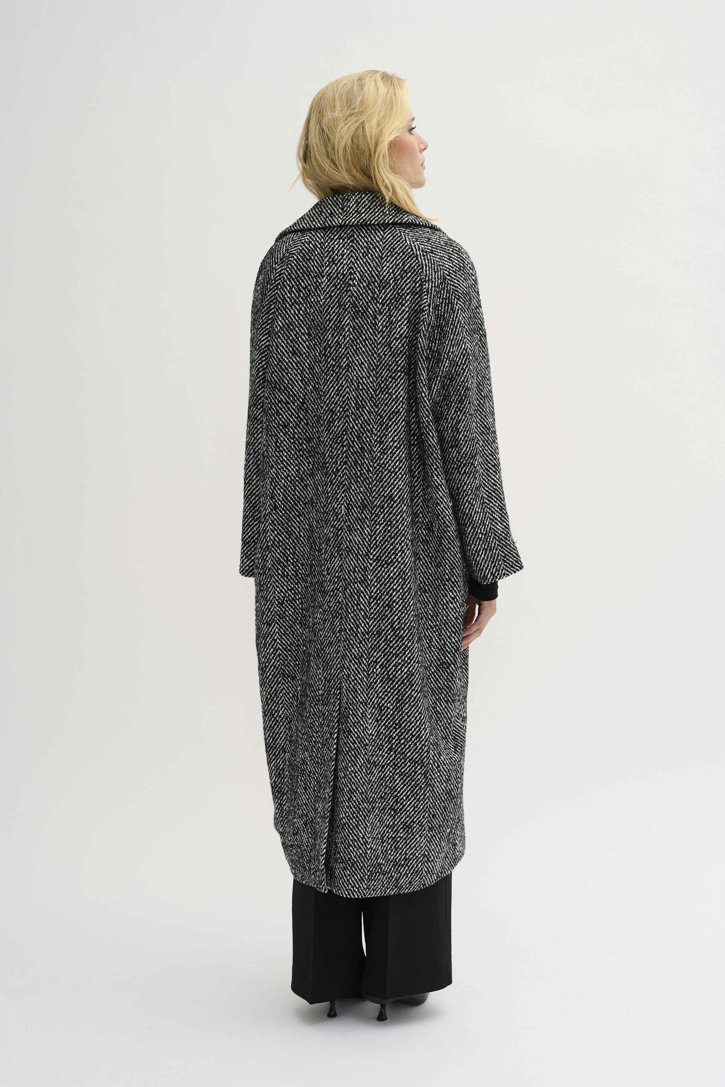 MaggieMW Coat LOOKBOOK BACK 10704748-106157