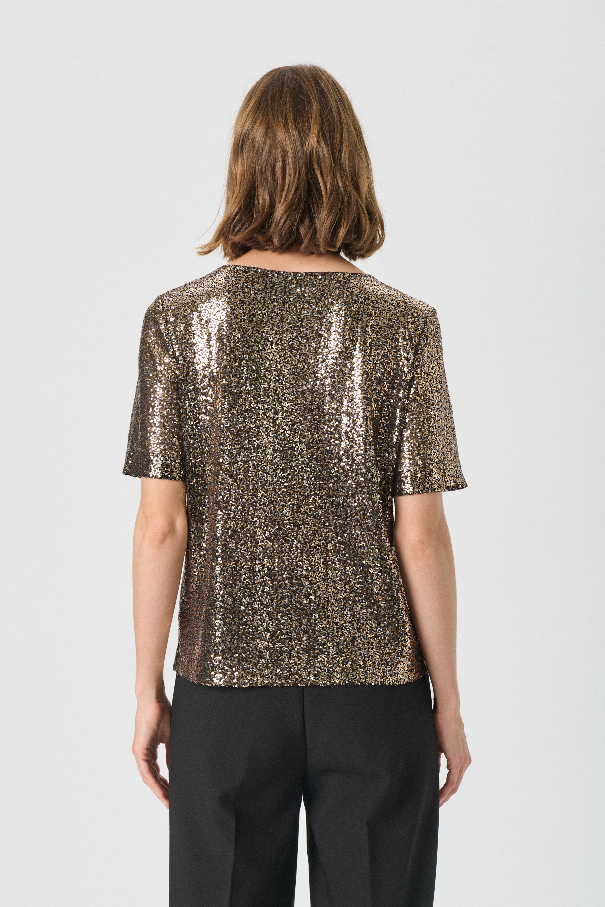 ViggiPW Blouse LOOKBOOK BACK 30310192-304400