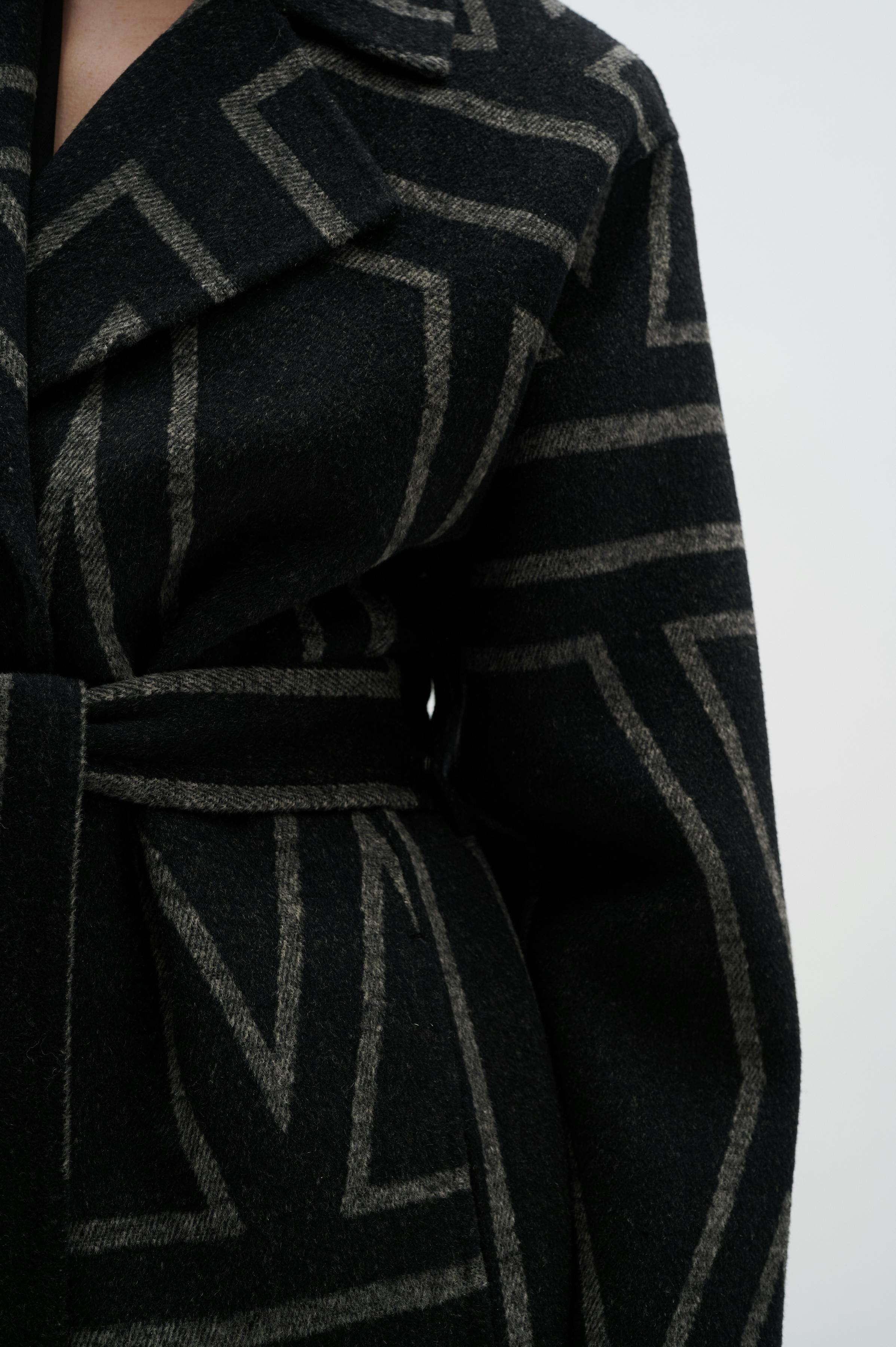 PetriaIW Coat LOOKBOOK DETAIL 30108490-301506