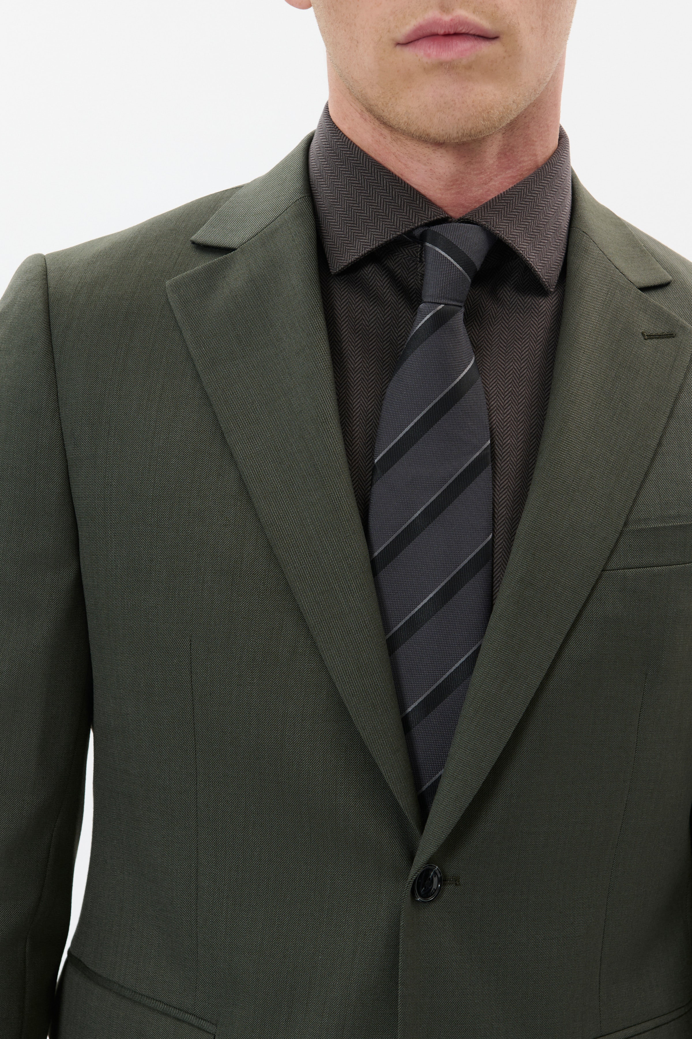 MAgeorge Blazer LOOKBOOK DETAIL 30208653-190515