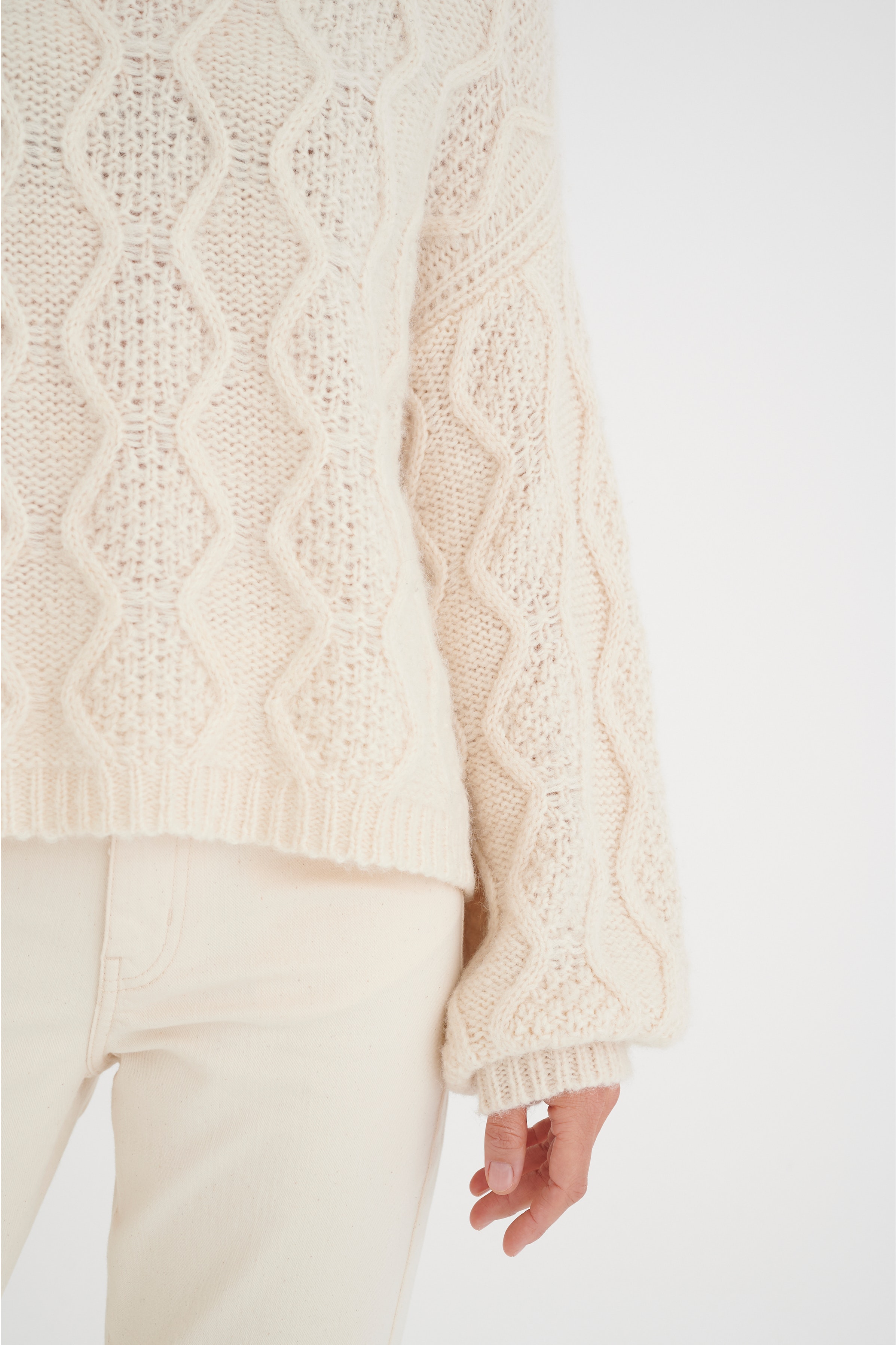 Stickad pullover LOOKBOOK DETAIL 30106658-300002