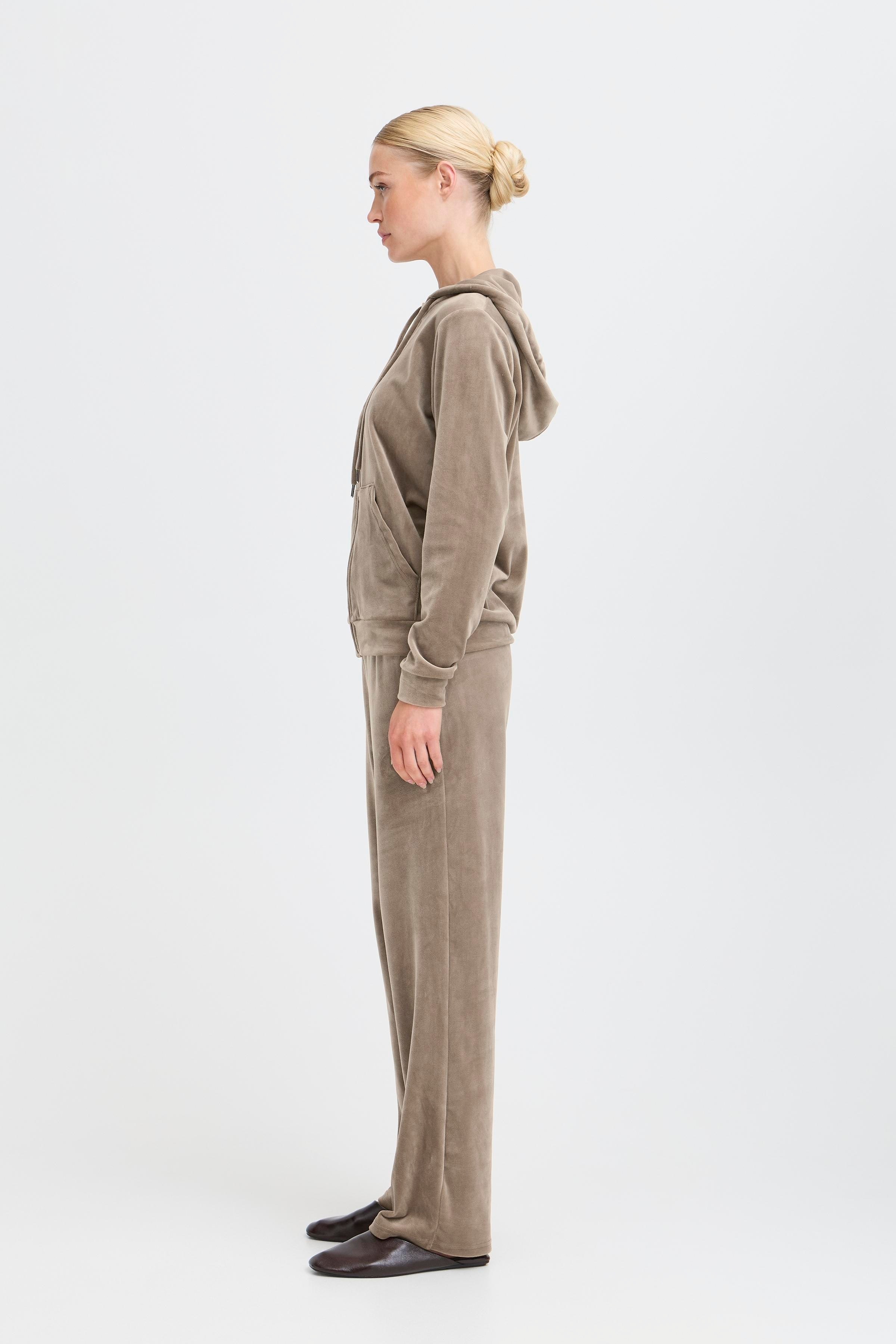 BYMITZA Joggedrakt LOOKBOOK FRONT 20810786-181112