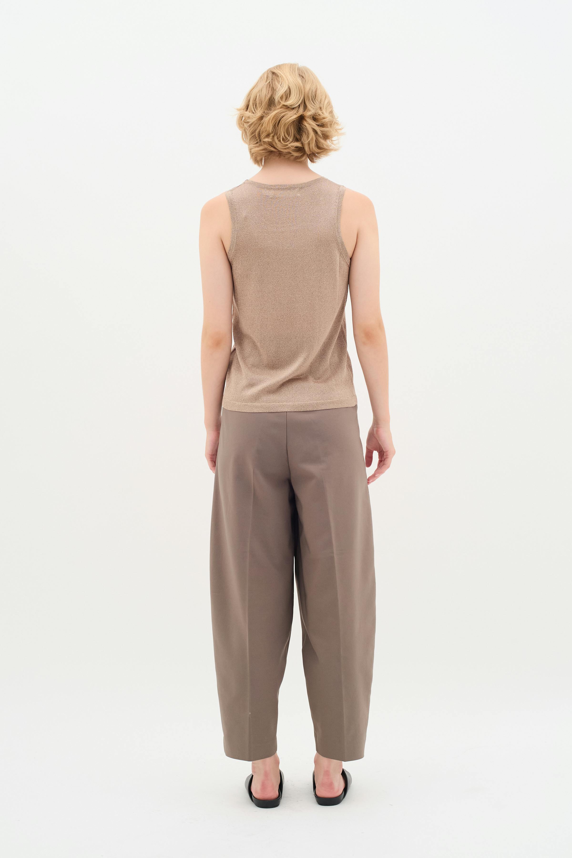 ZellaIW Barrel Trousers LOOKBOOK FRONT 30107207-181304