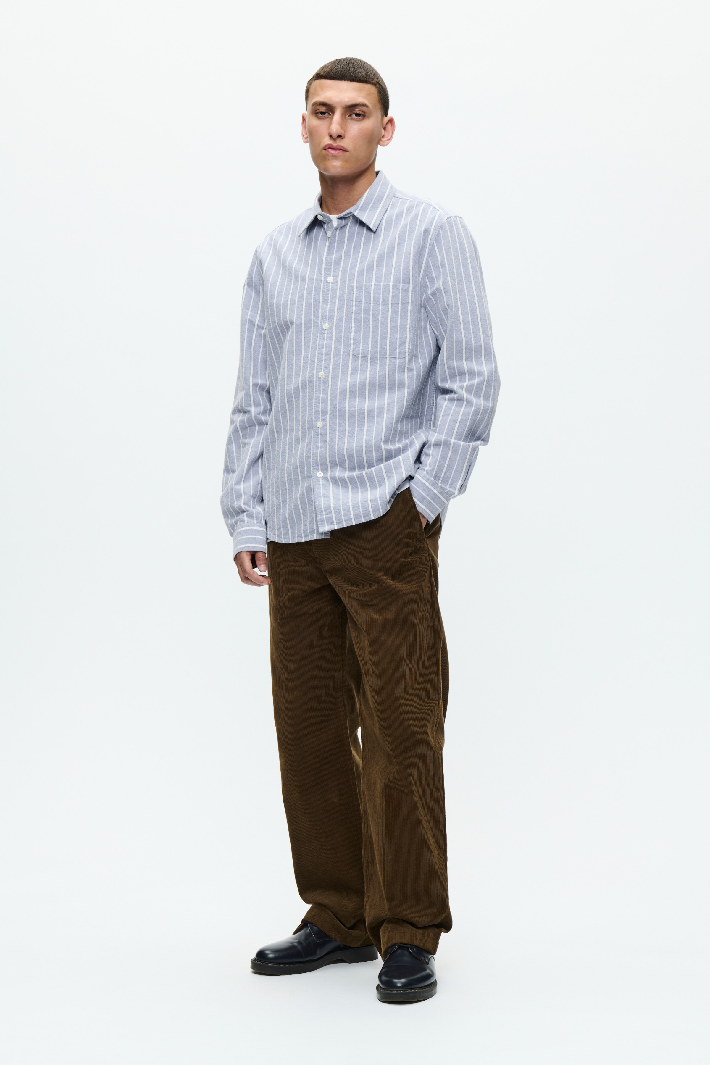 WWAdrian Shirt LOOKBOOK FRONT 30251760-304403