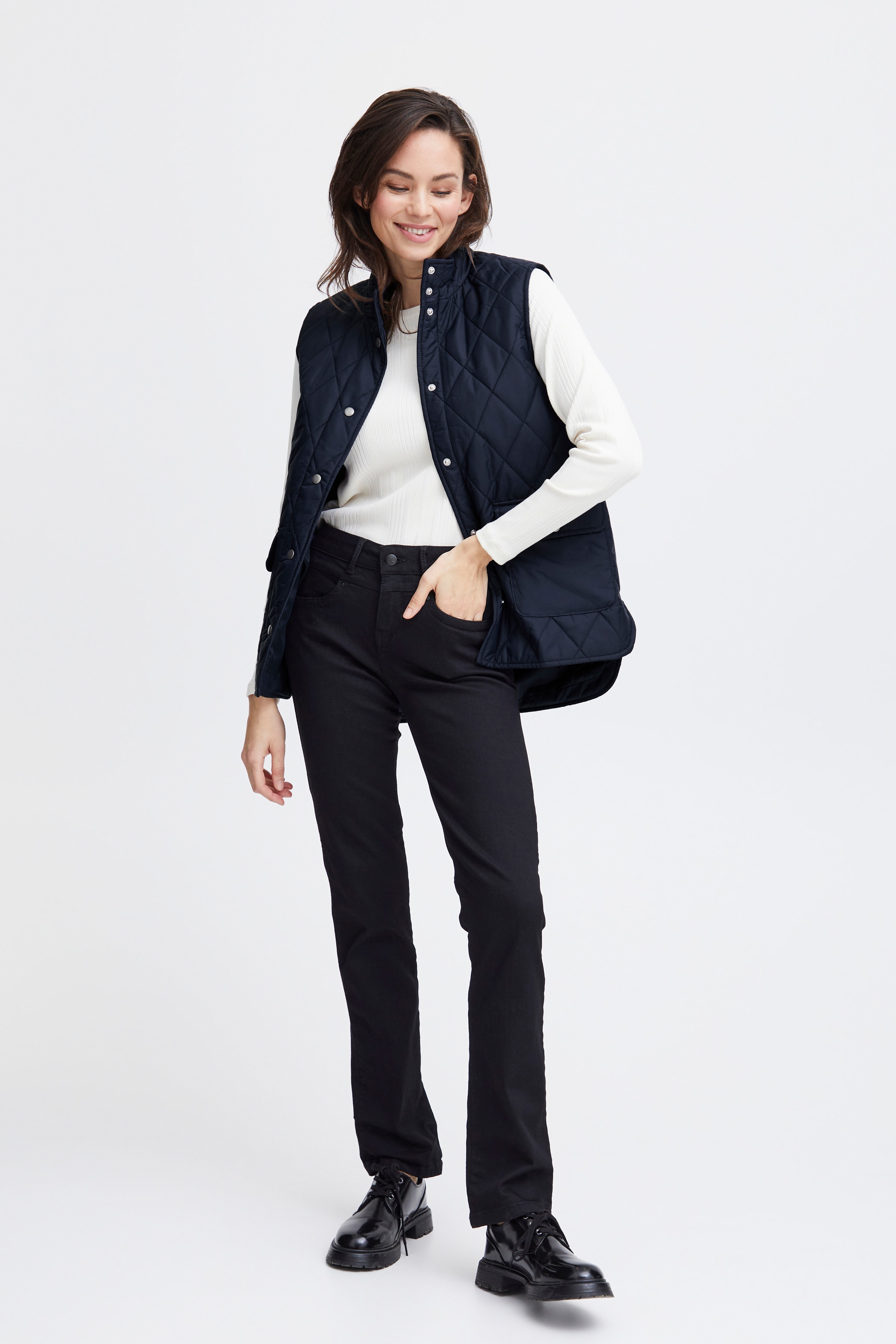 FRLENNI Outerwear LOOKBOOK FRONT 20613276-193923