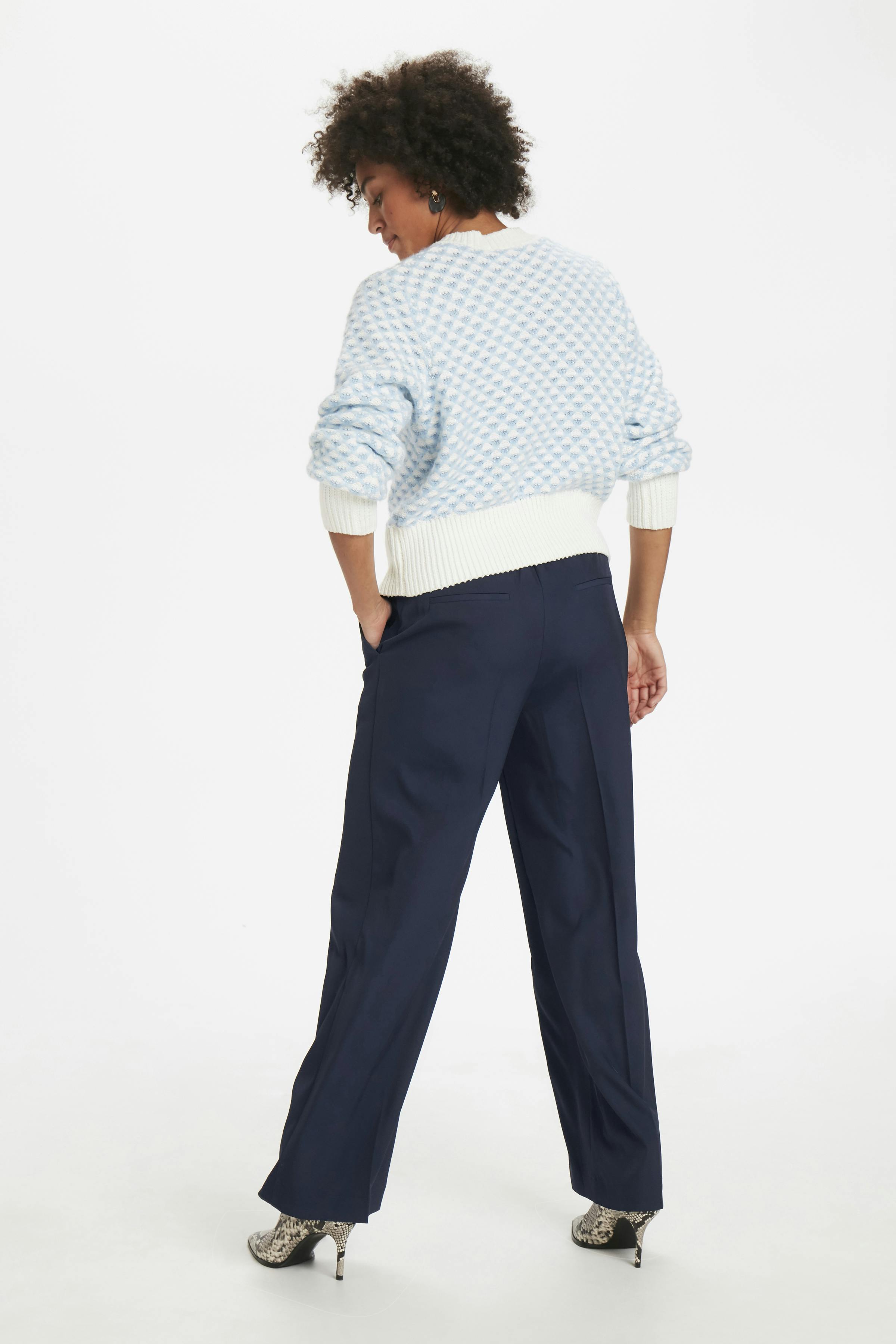 CalesiKB Casual Hose LOOKBOOK BACK 10103126-193924