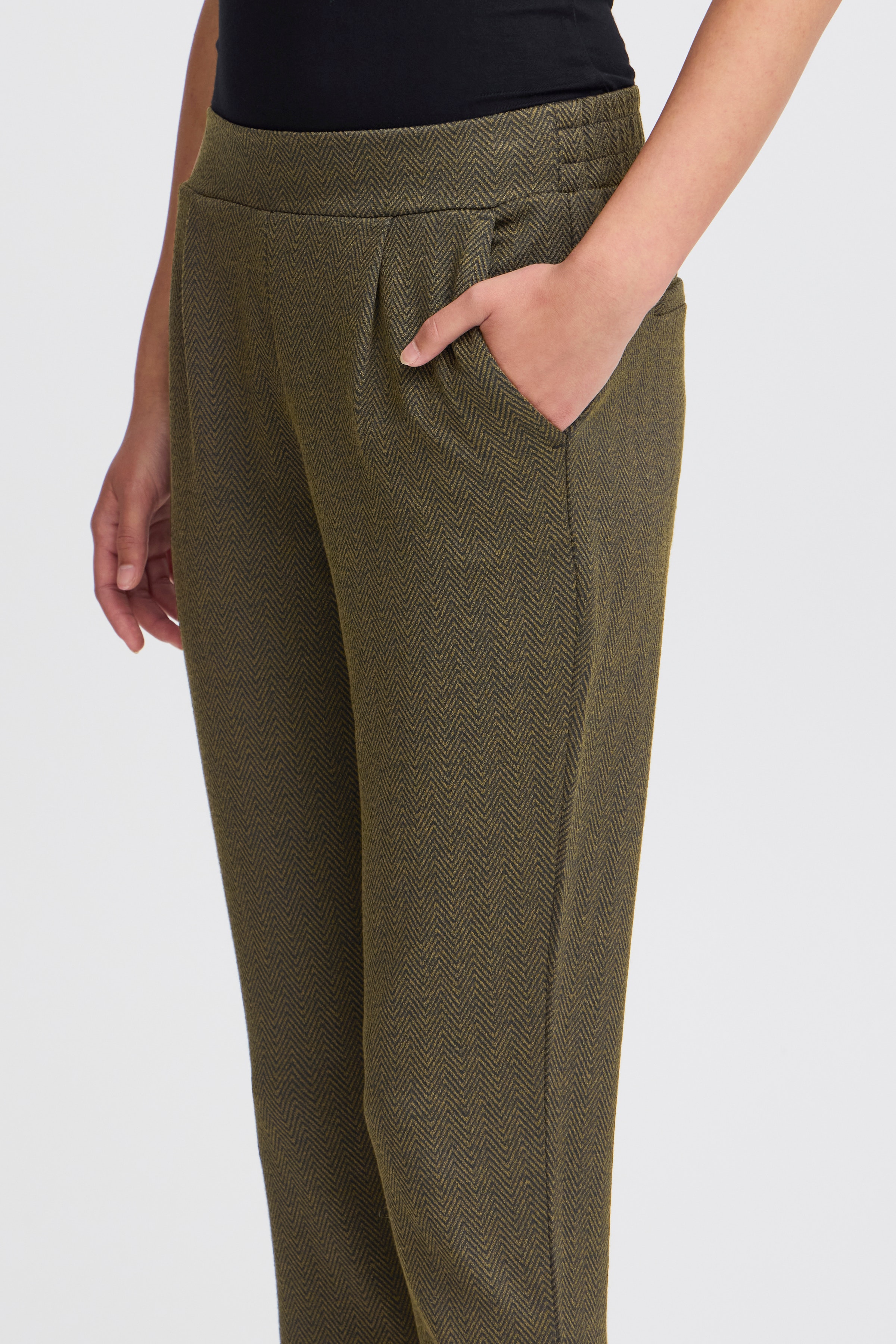 IHKATE JACQUARD Bukser LOOKBOOK DETAIL 20121601-203618