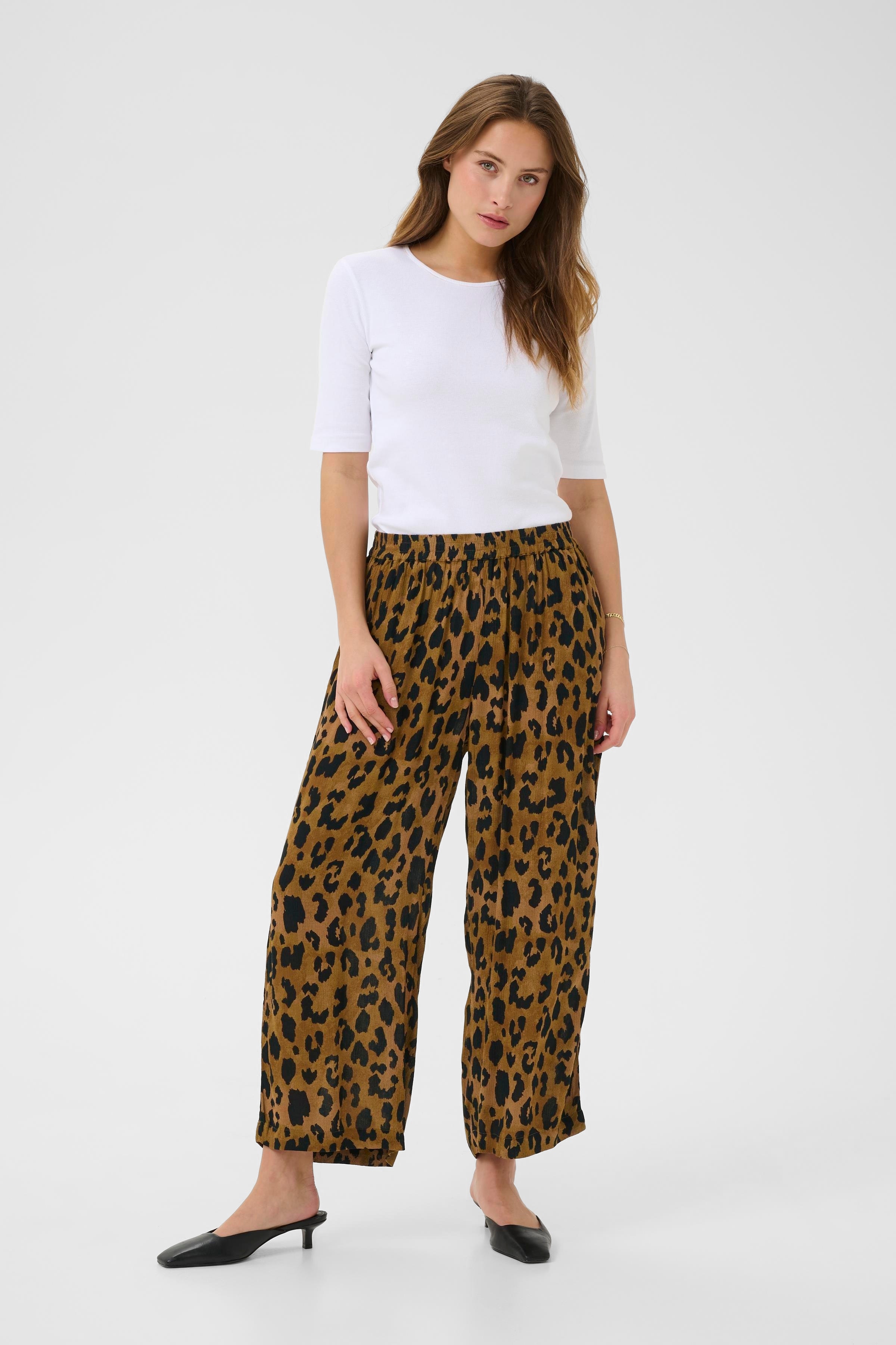 KAmille Byxor LOOKBOOK FRONT 10510334-107946