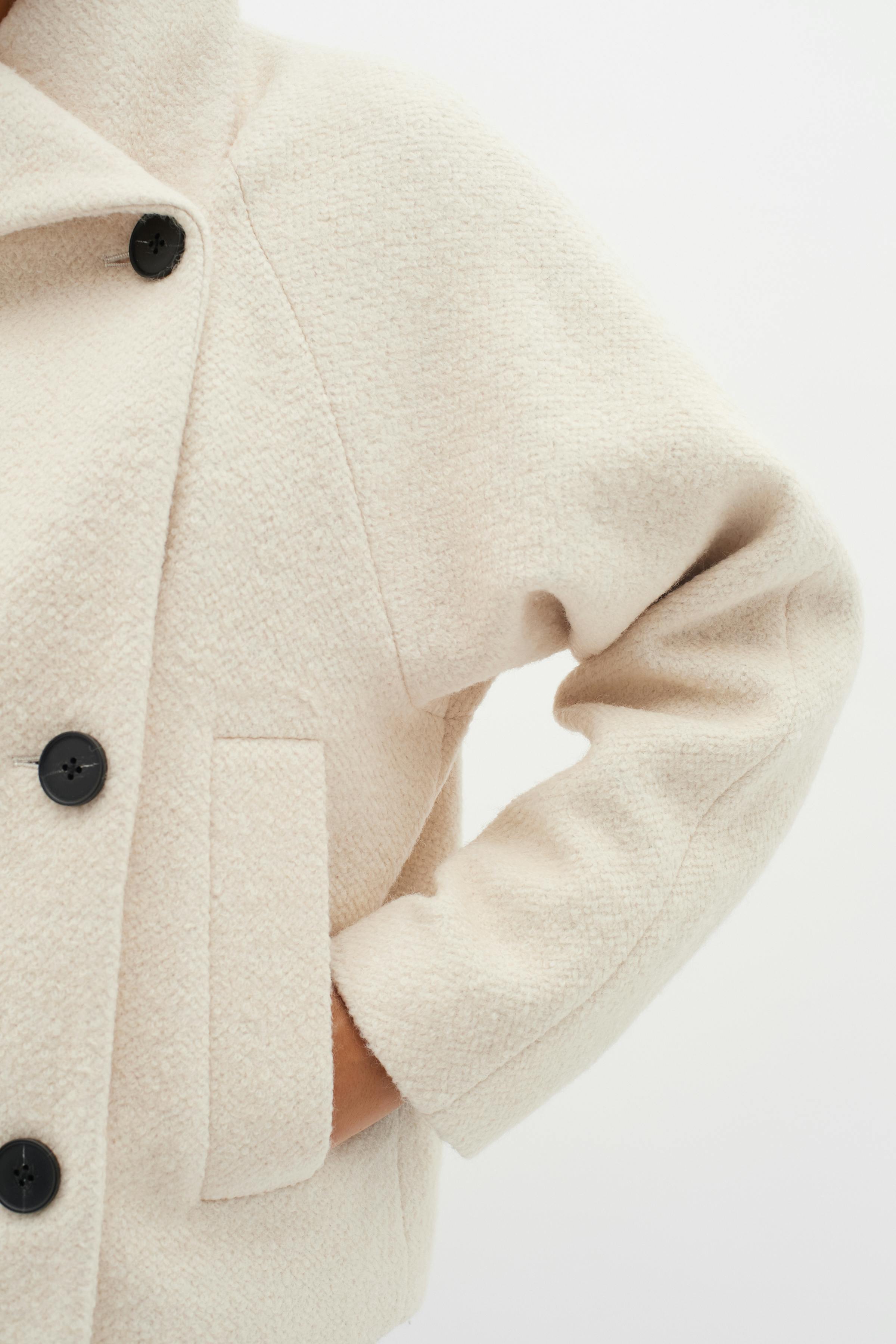 TanayIW Short coat LOOKBOOK DETAIL 30109493-120601