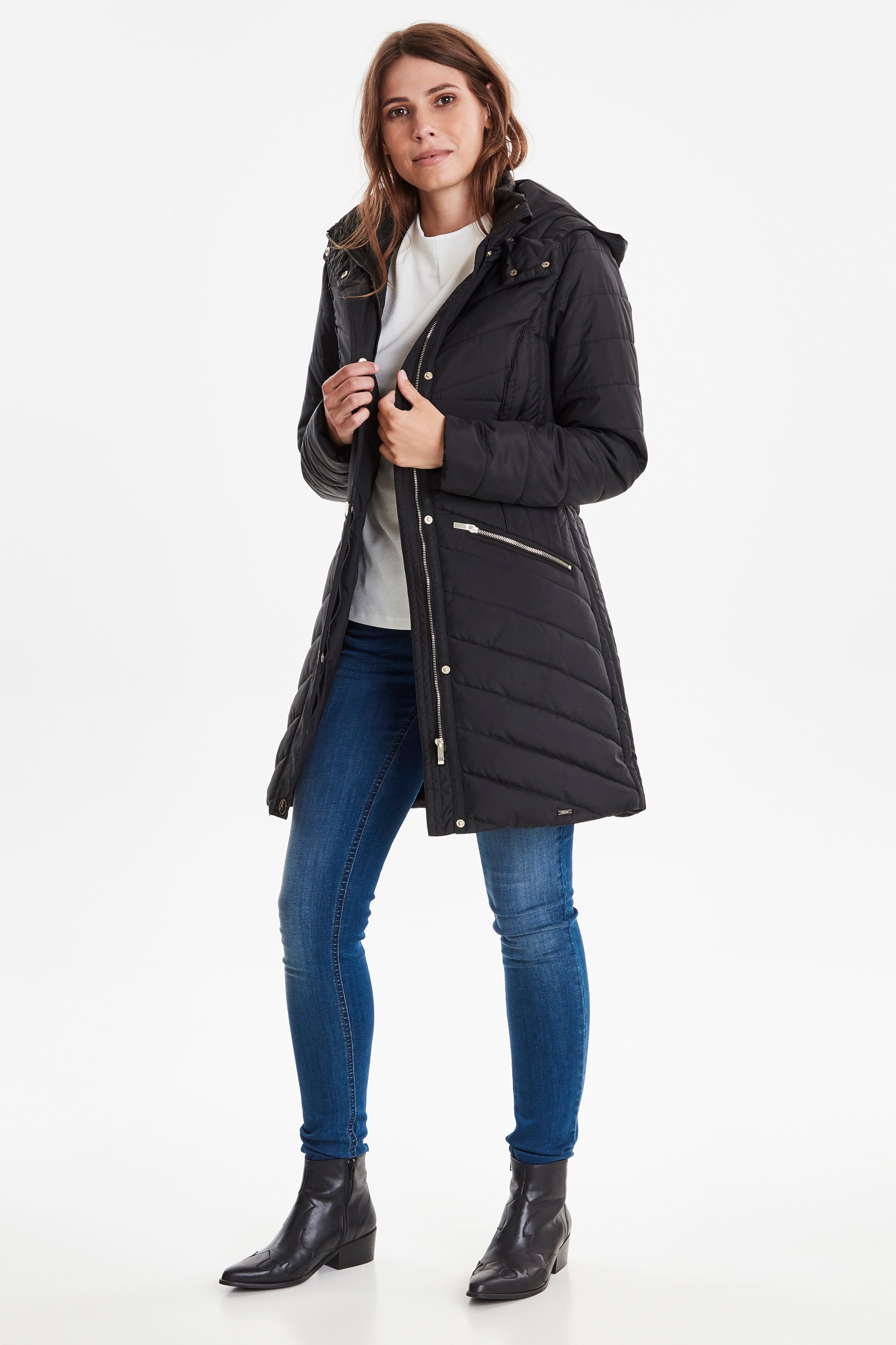 Outerwear LOOKBOOK FRONT 20606194-60096