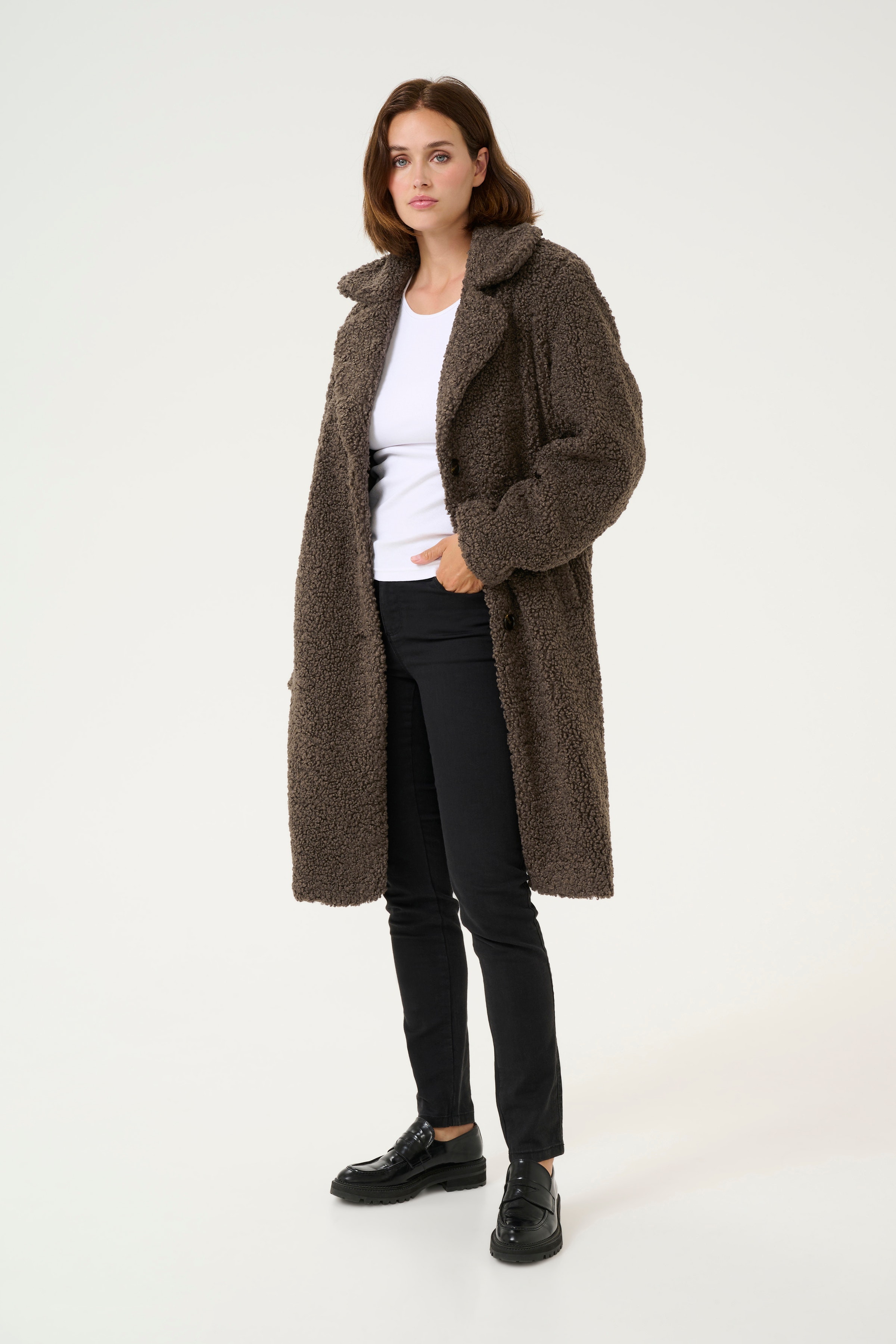 KAbalmi Kåpe LOOKBOOK FRONT 10509629-190810