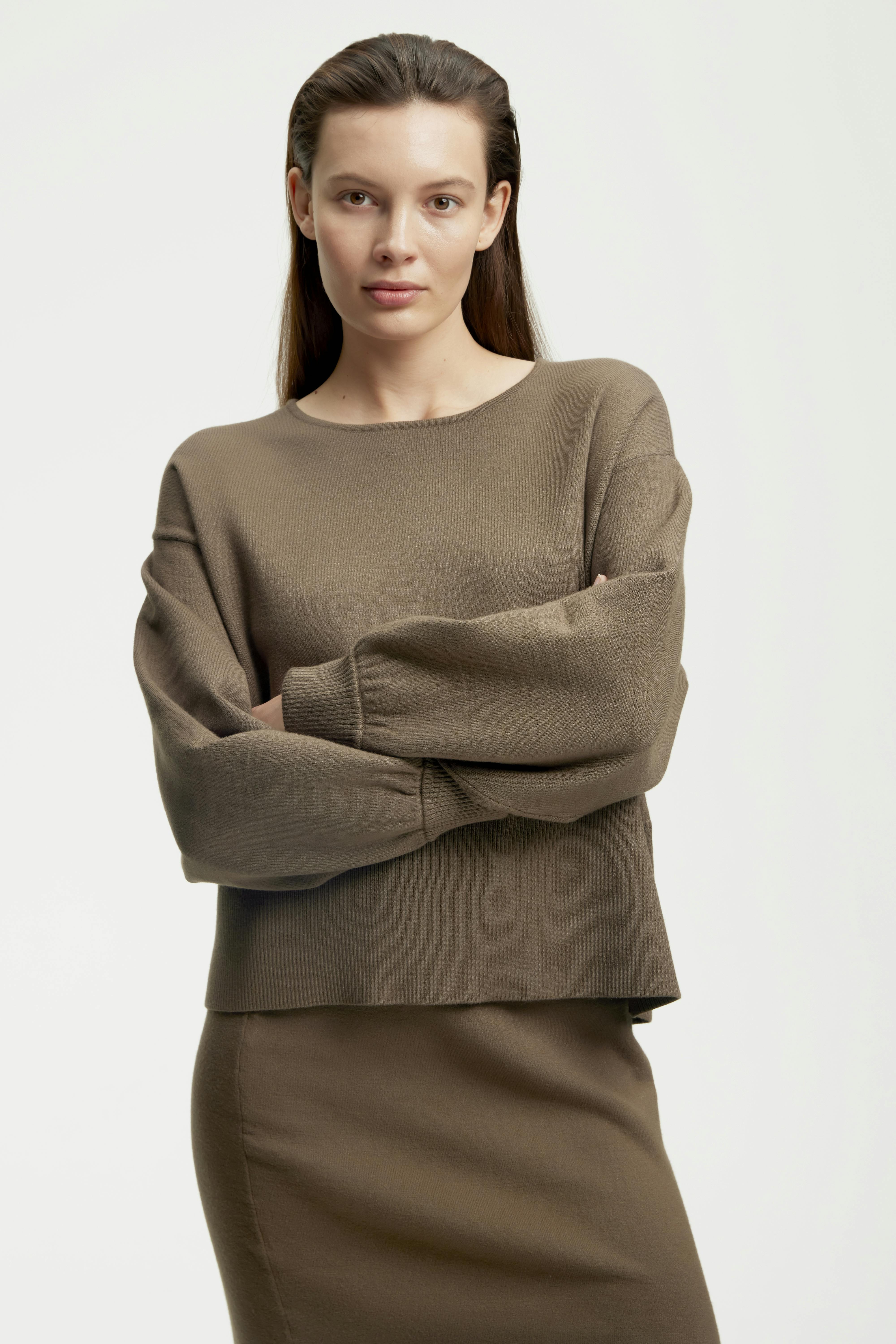 TalliGZ Pullover LOOKBOOK FRONT 10905938-190823