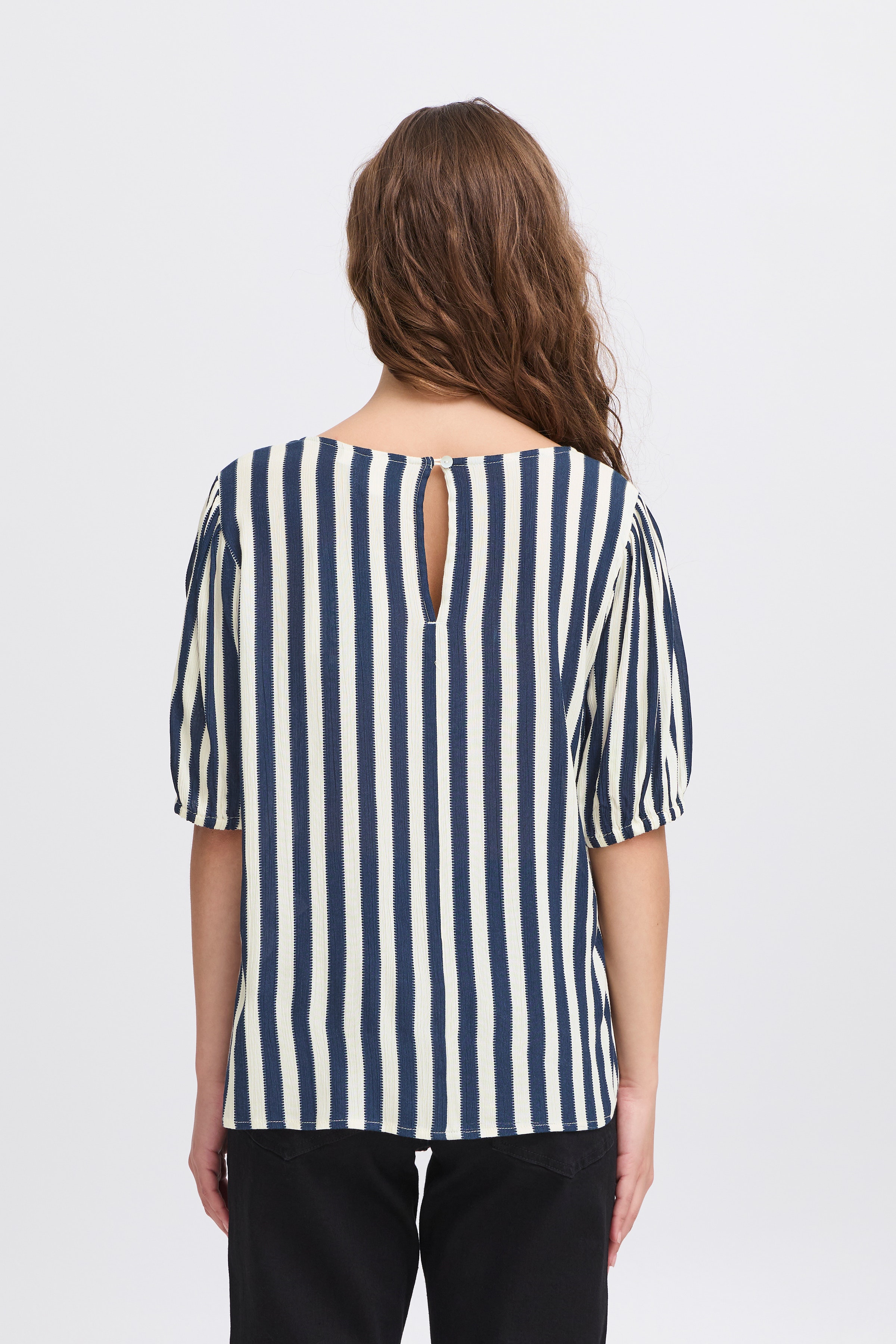 IHMARRAKECH Kortermet bluse LOOKBOOK BACK 20122973-204479