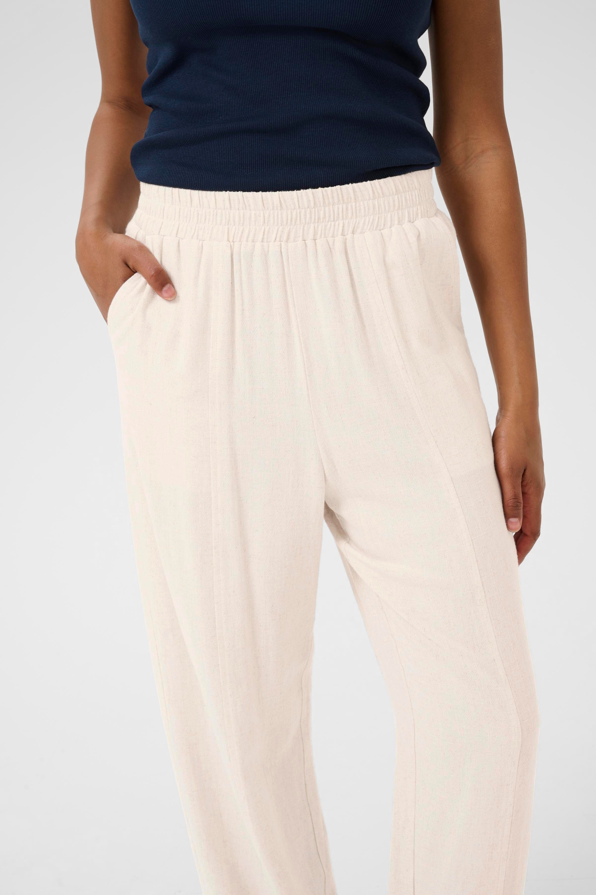 KAliny Lin Bukser LOOKBOOK DETAIL 10510076-101296
