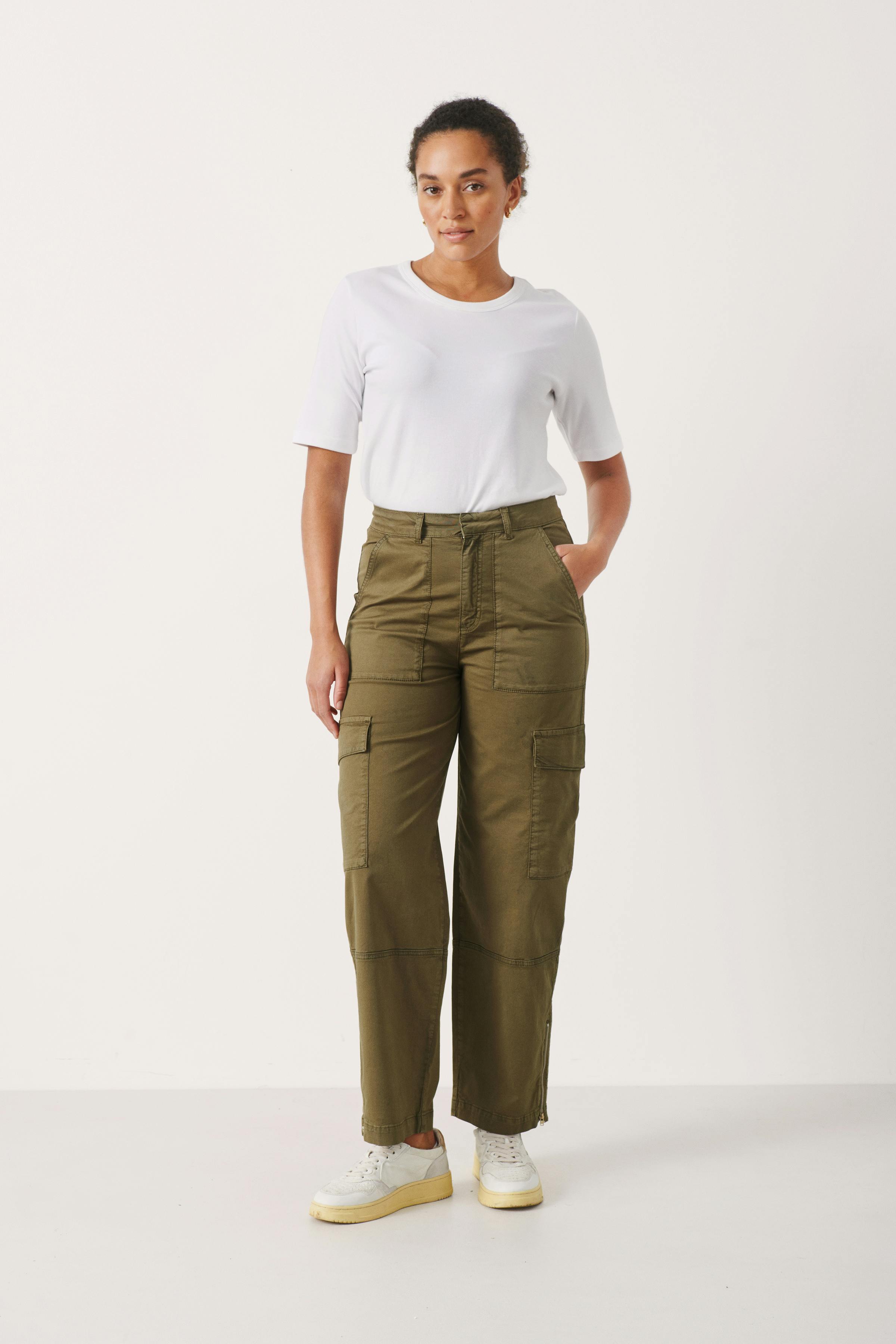 SaraPW Trousers LOOKBOOK FRONT 30307500-190510