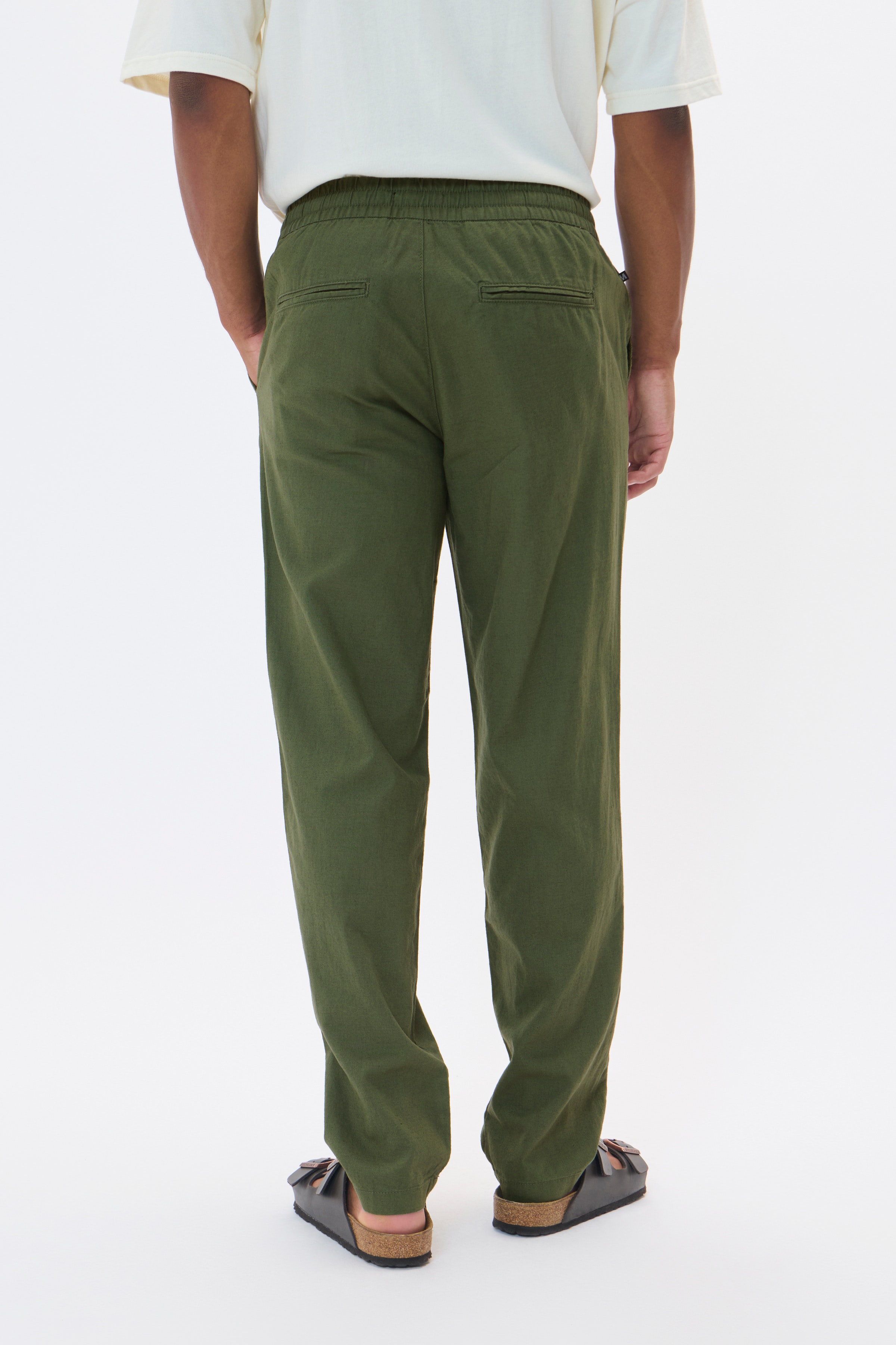 MAbarton Trousers LOOKBOOK BACK 30206031-190309