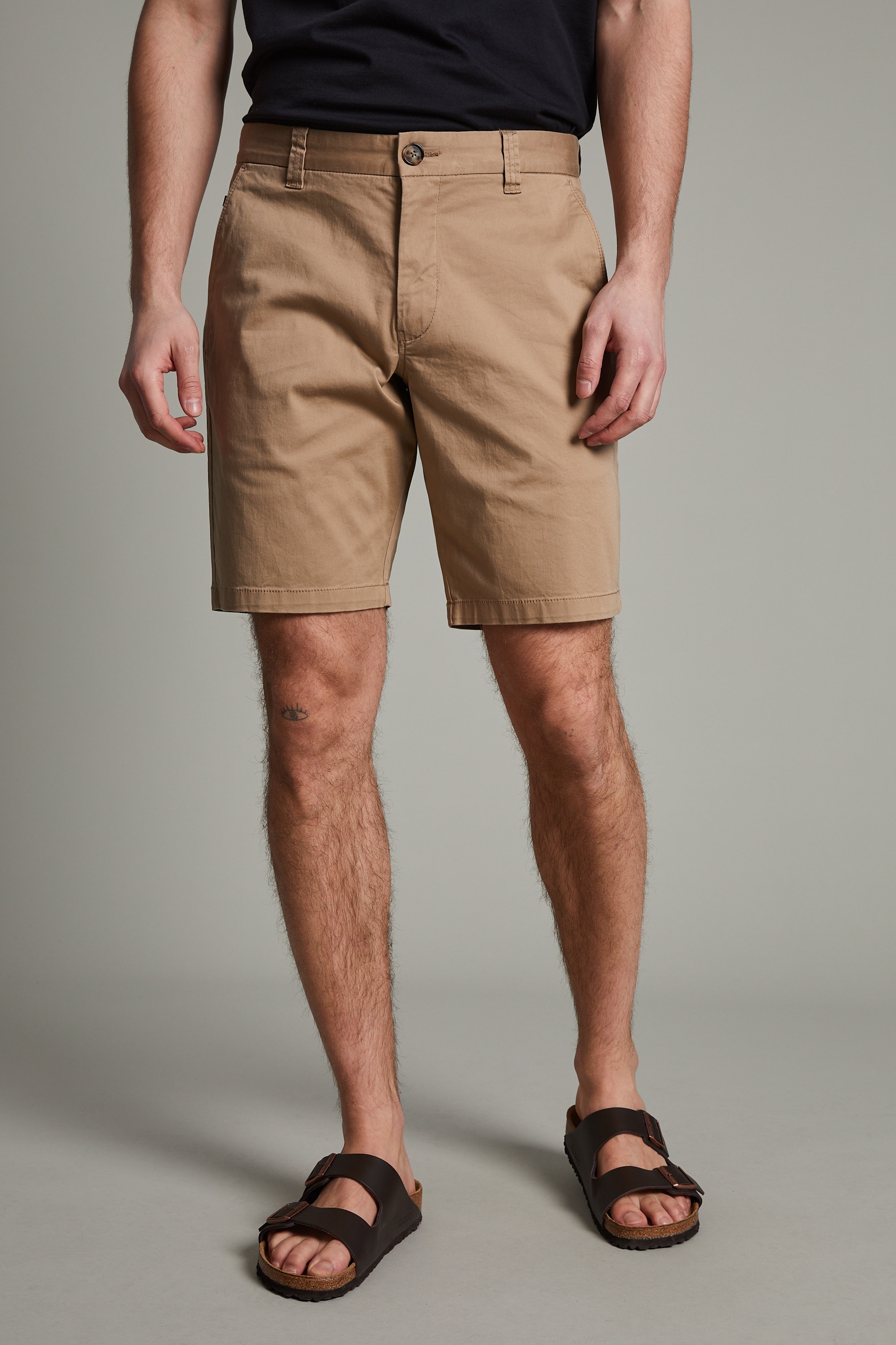 MApristu Shorts LOOKBOOK FRONT 30204380-20168