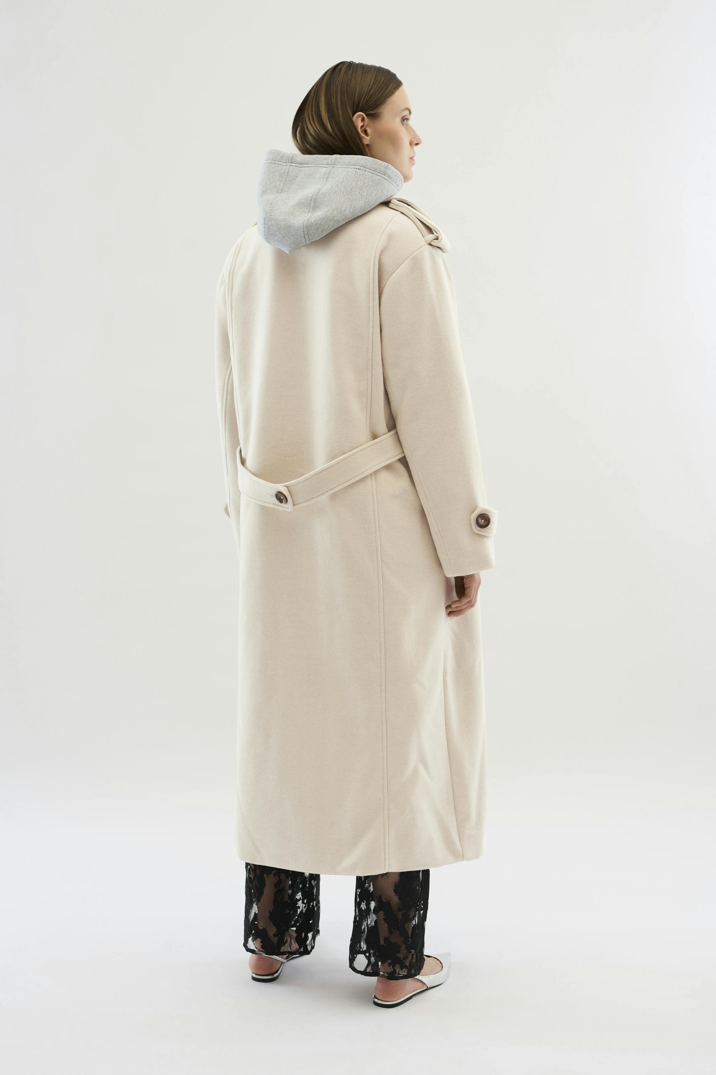 KBPosie Trenchcoat LOOKBOOK BACK 10105013-154502