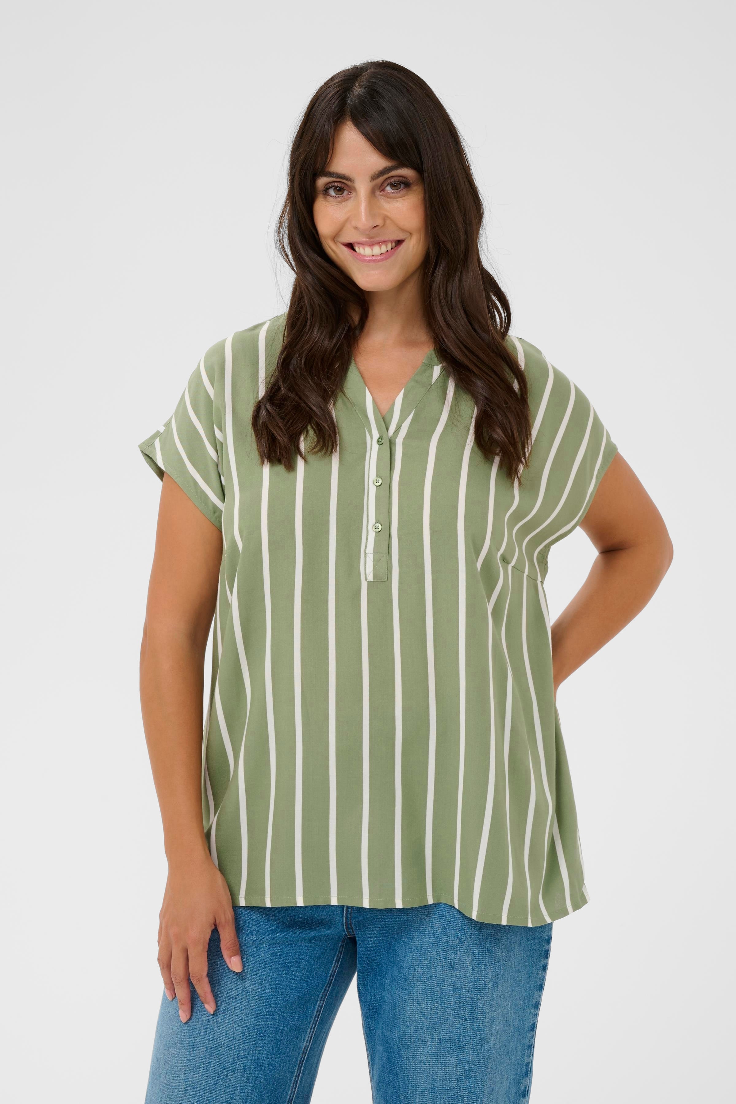 KCsida Bluse LOOKBOOK FRONT 10581573-109426