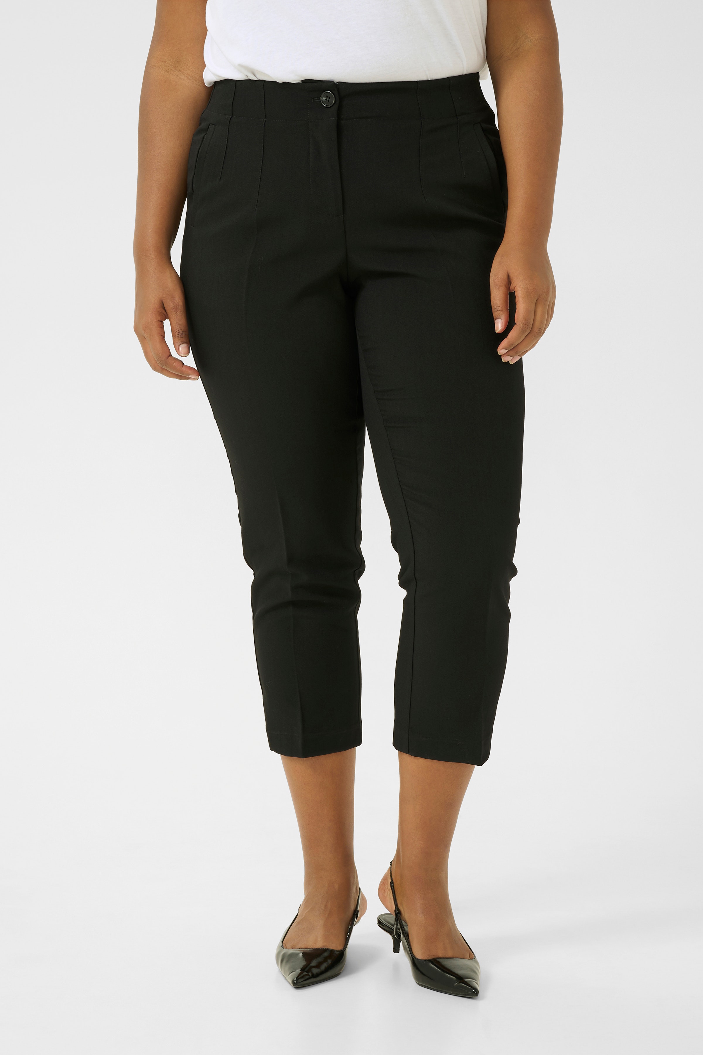 KCelia Trousers LOOKBOOK FRONT 10582382-100121