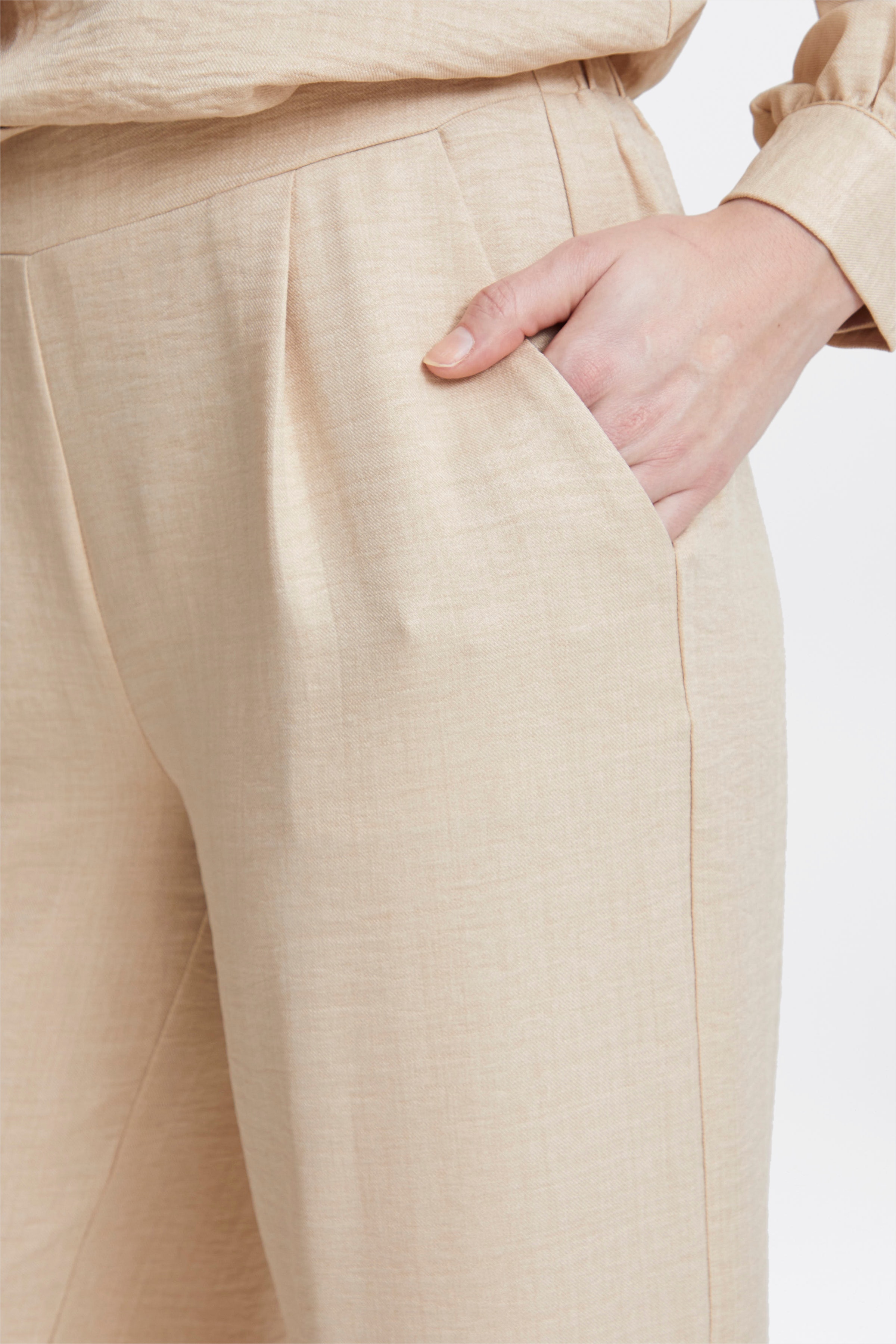 FXDENISA Trousers LOOKBOOK DETAIL 20615309-201450