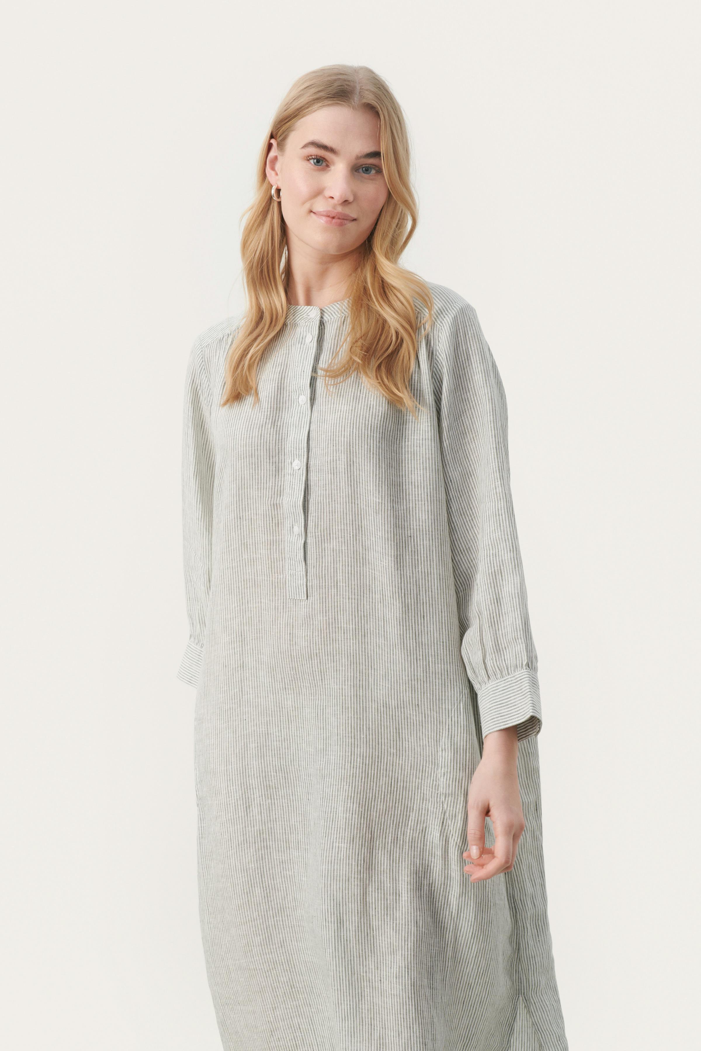 AliaPW Long linen dress LOOKBOOK FRONT 30307657-302908