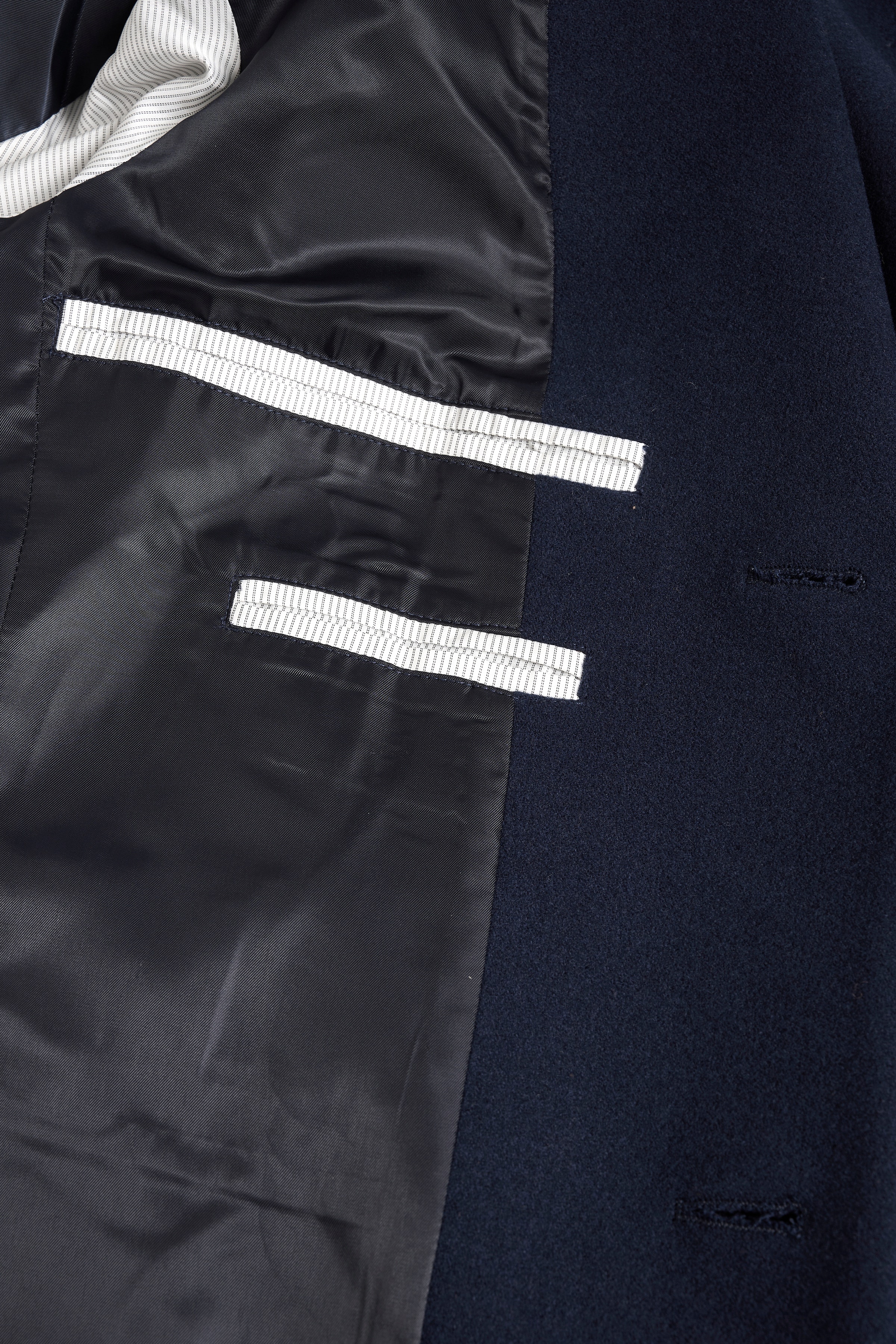 MAtrace Coat PACK DETAIL 30205818-193923