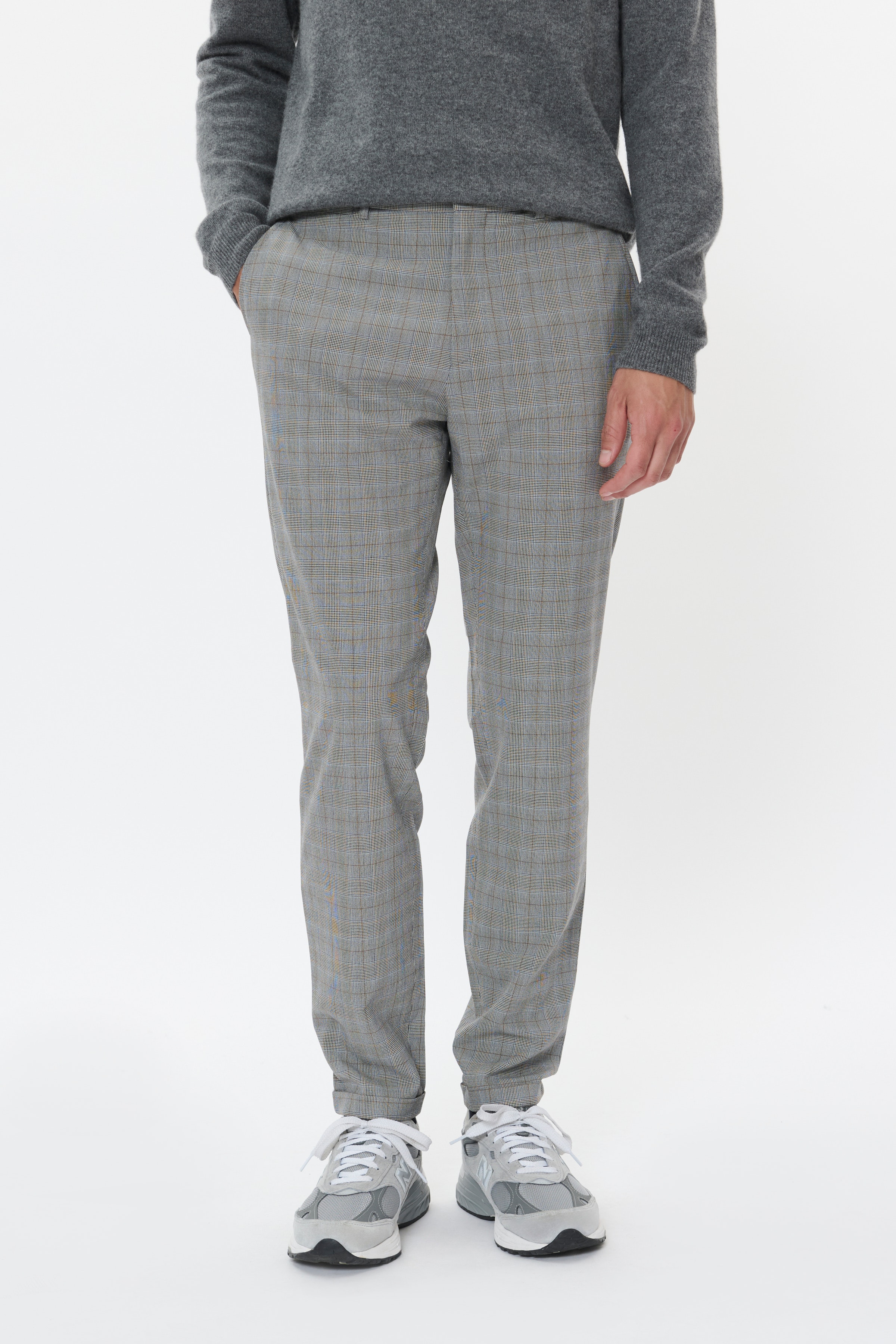 MAliam Hose LOOKBOOK FRONT 30207329-181018