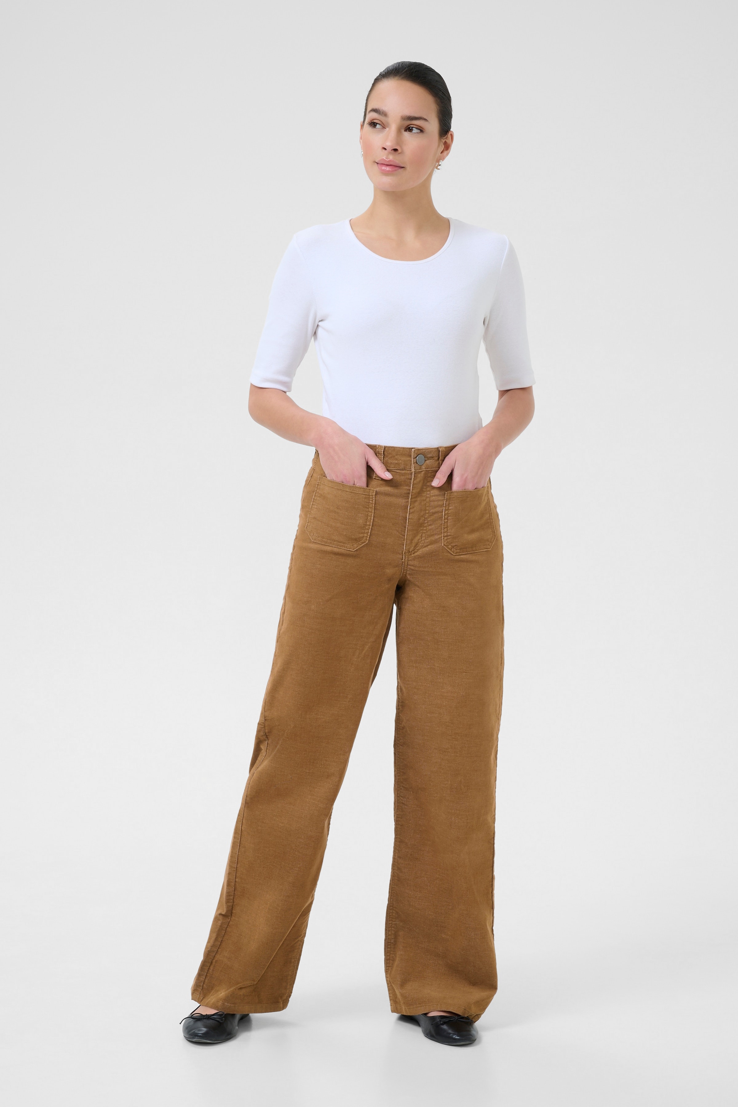 KAmolly Bukser LOOKBOOK FRONT 10510587-181029
