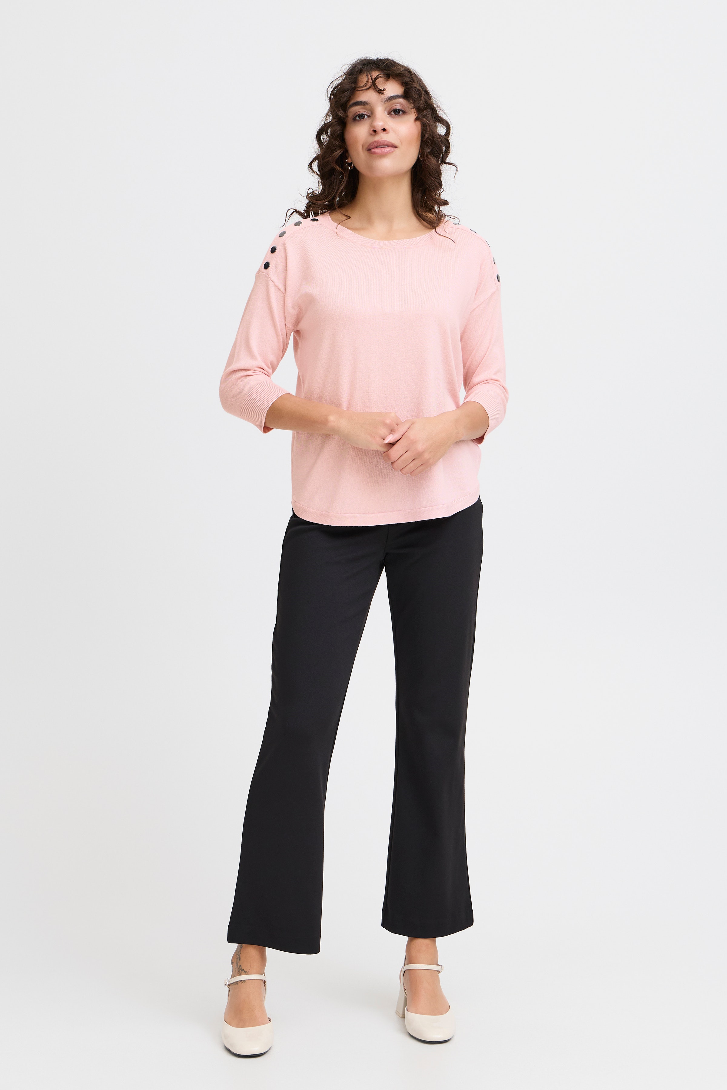 ZUBASIC Pullover LOOKBOOK FRONT 20607204-131904