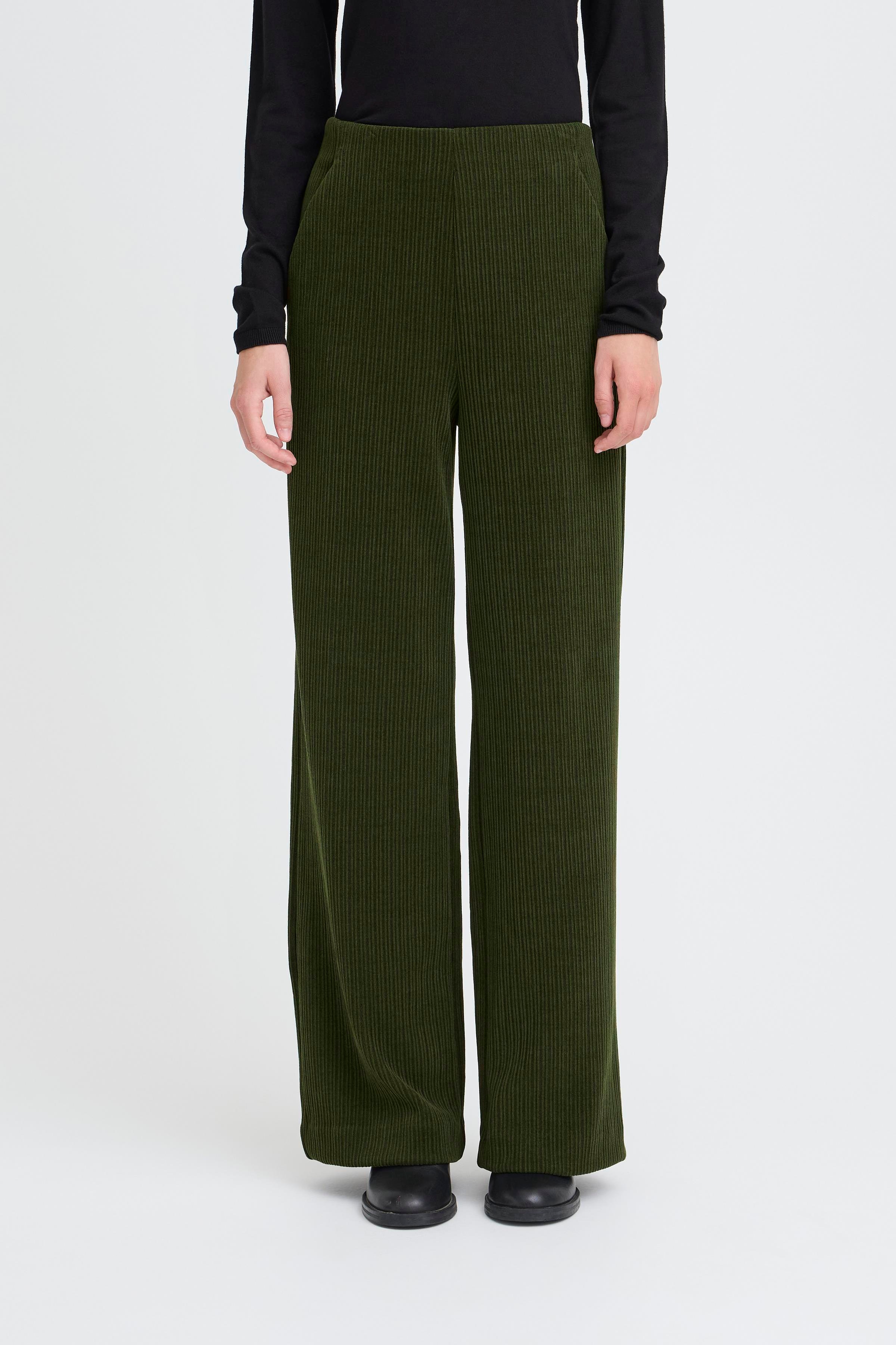 IHKATE Corduroy Bukser LOOKBOOK FRONT 20124177-190419