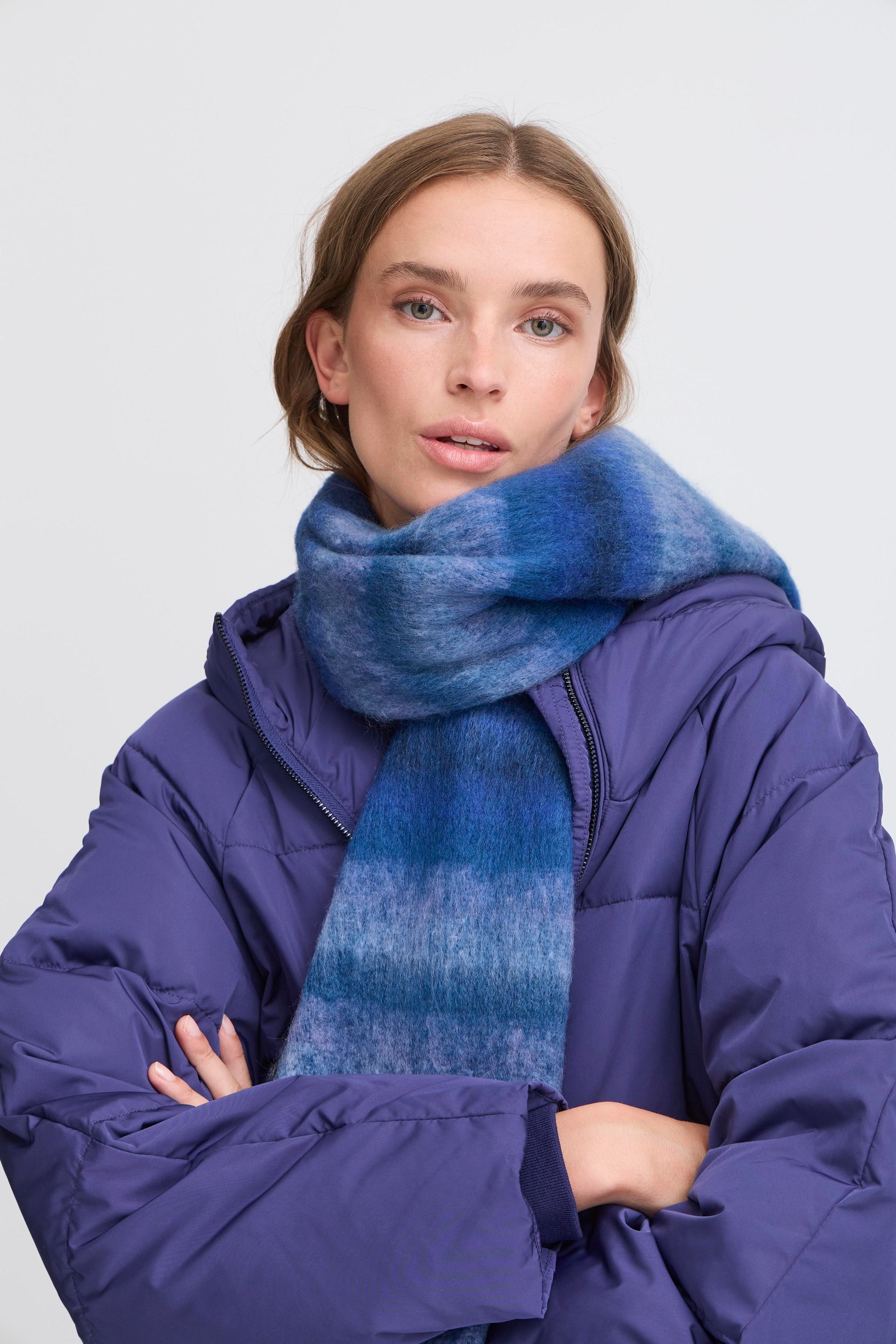 IALORNI Skjerf LOOKBOOK DETAIL 20124414-193925