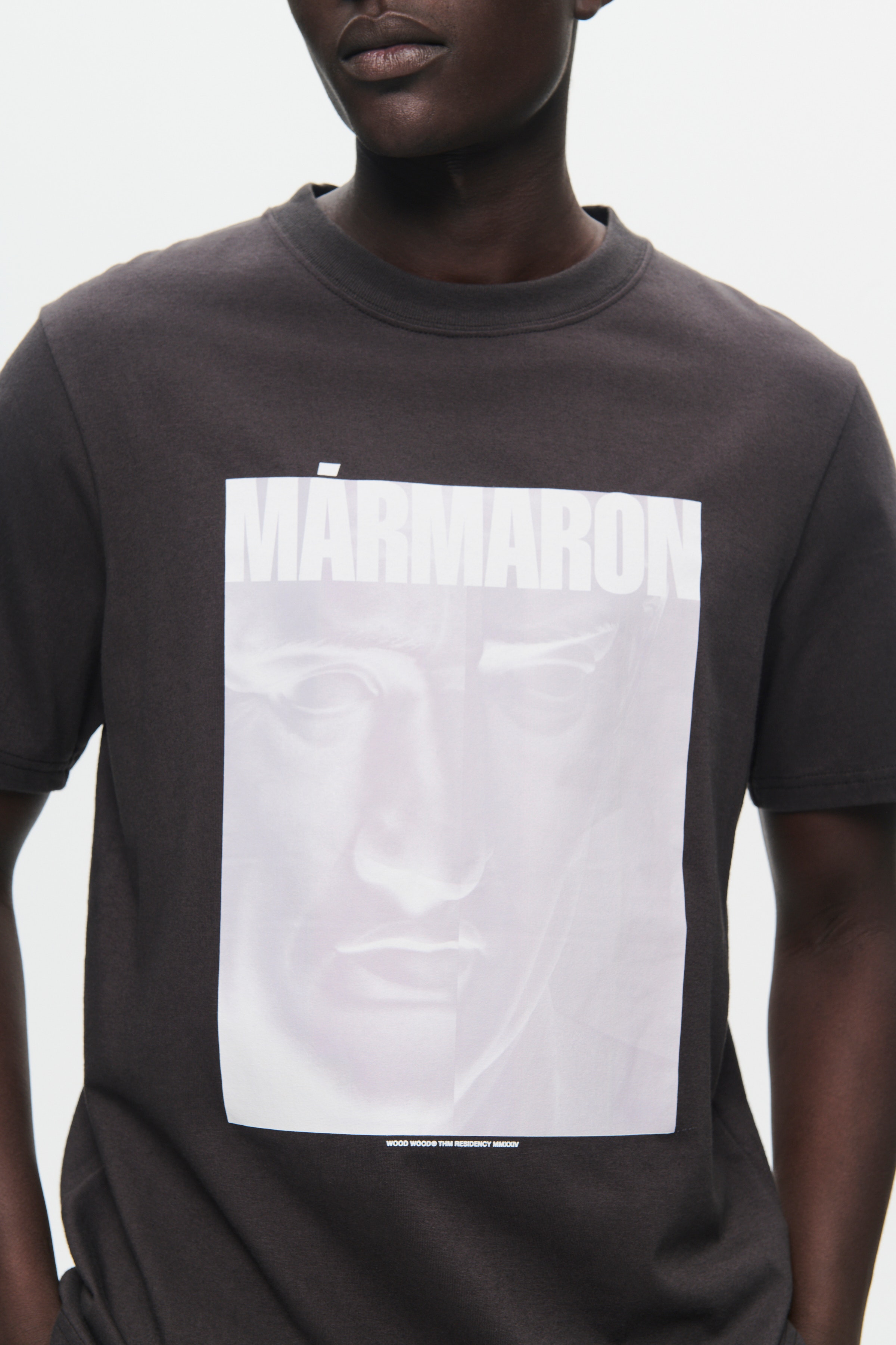 WWBobby Marmaron T-shirt LOOKBOOK DETAIL 30250412-191102