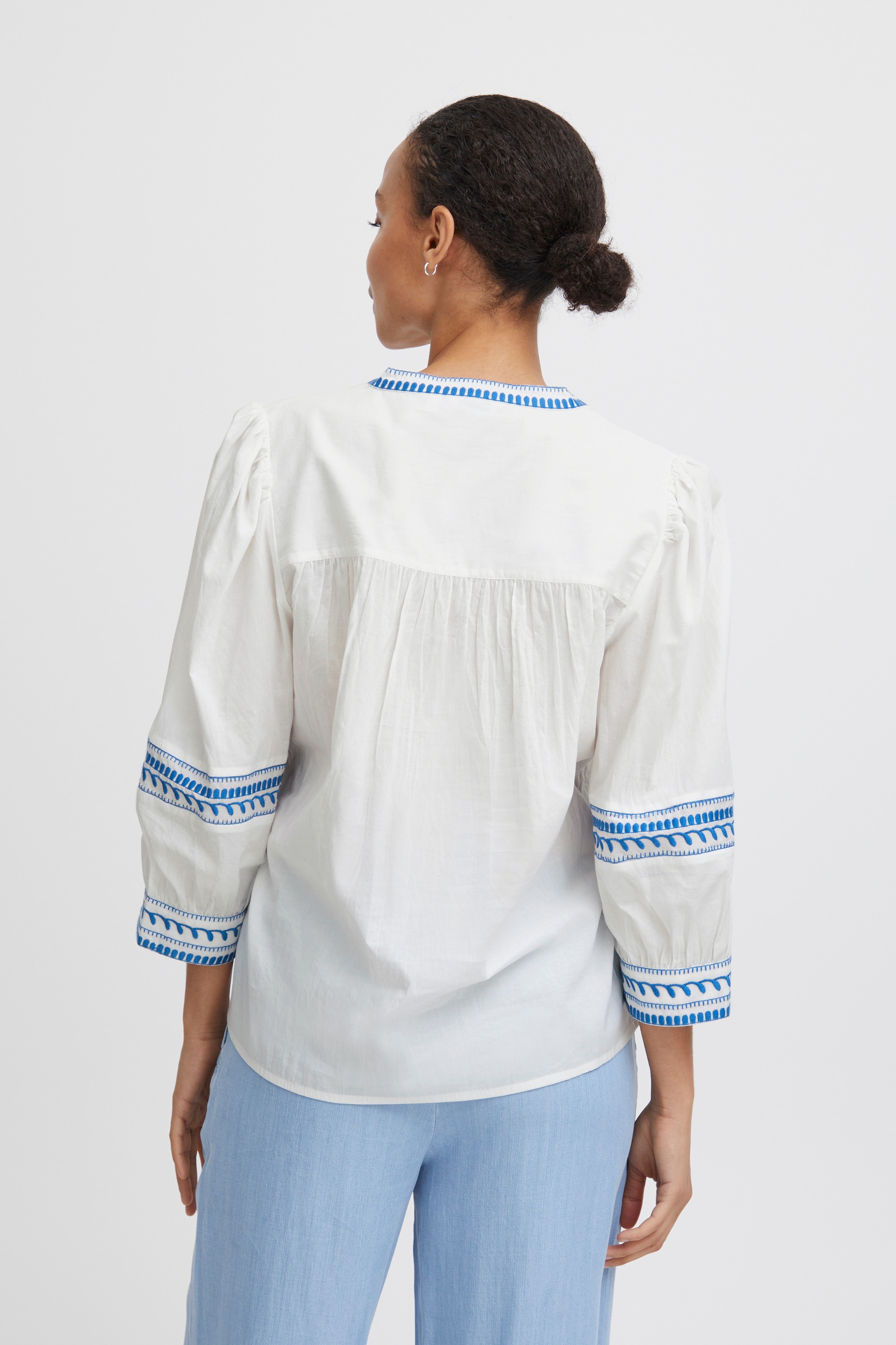 BYJIYA Bluse LOOKBOOK BACK 20814918-203231