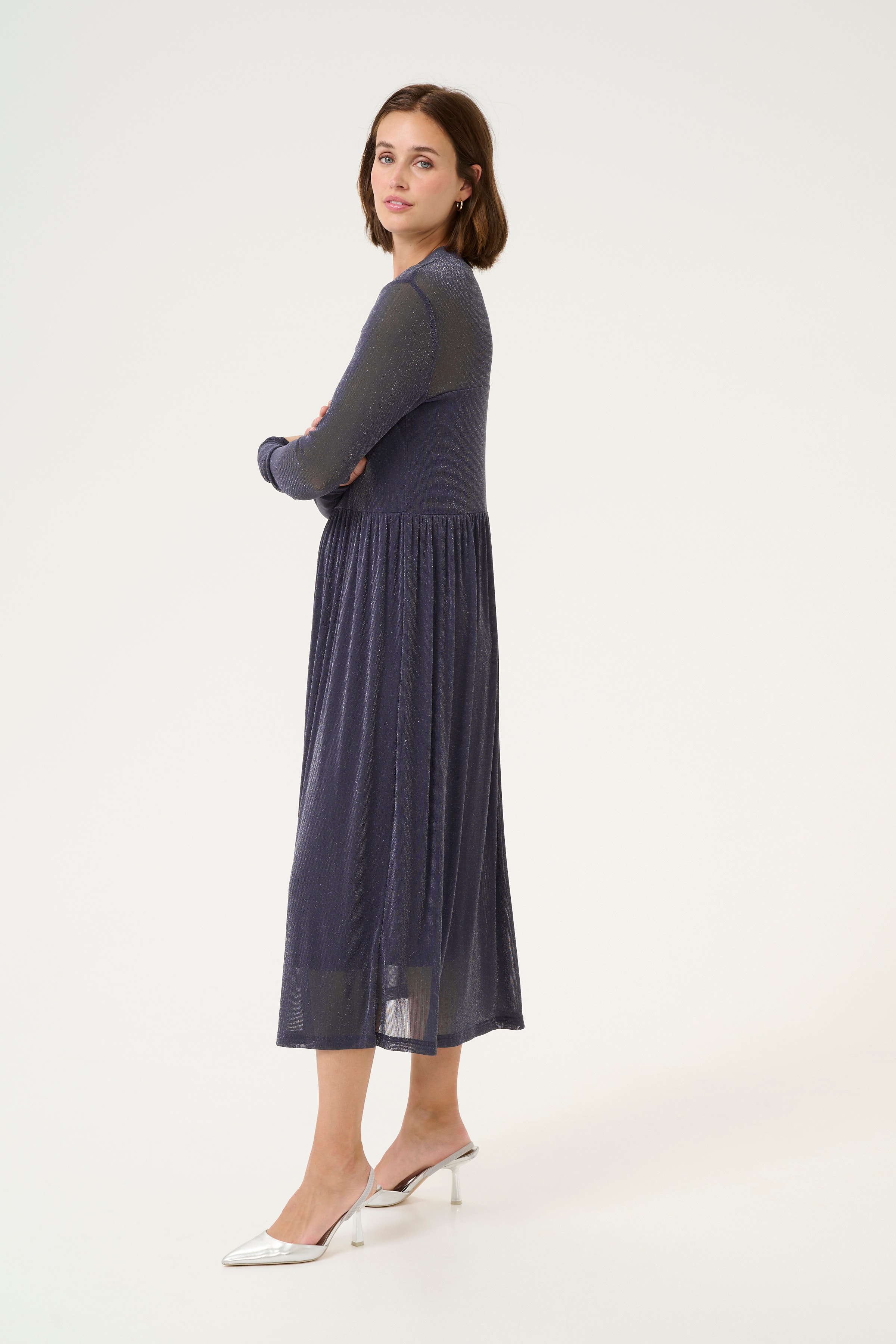 KAolga Glimmerkjole LOOKBOOK FRONT 10508322-106557