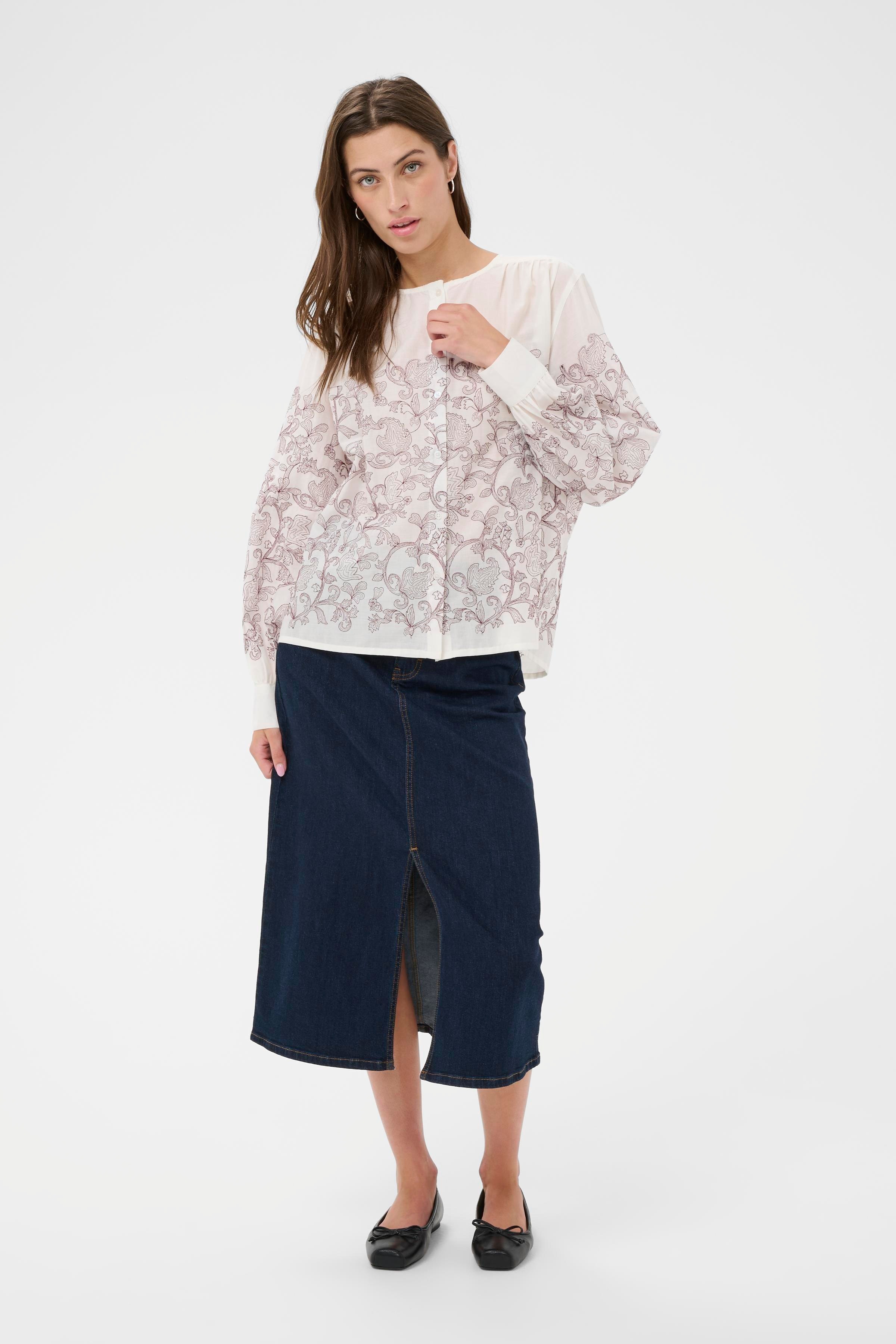 YaninaPW Bluse LOOKBOOK FRONT 30310357-304582