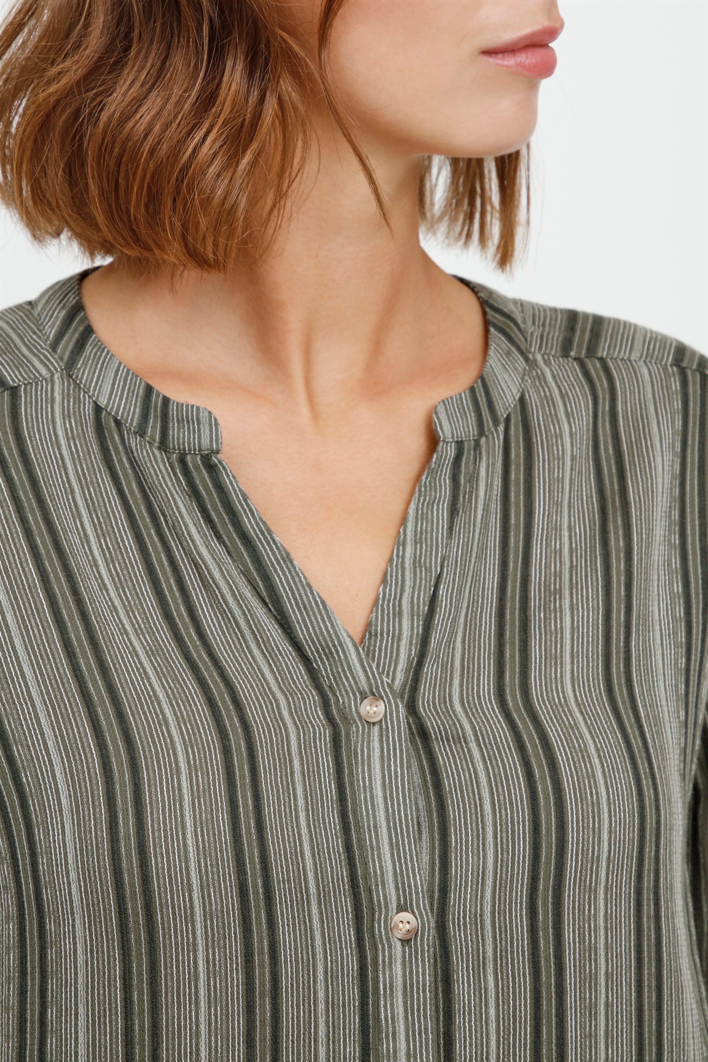 Long sleeved shirt LOOKBOOK DETAIL 20609828-200116
