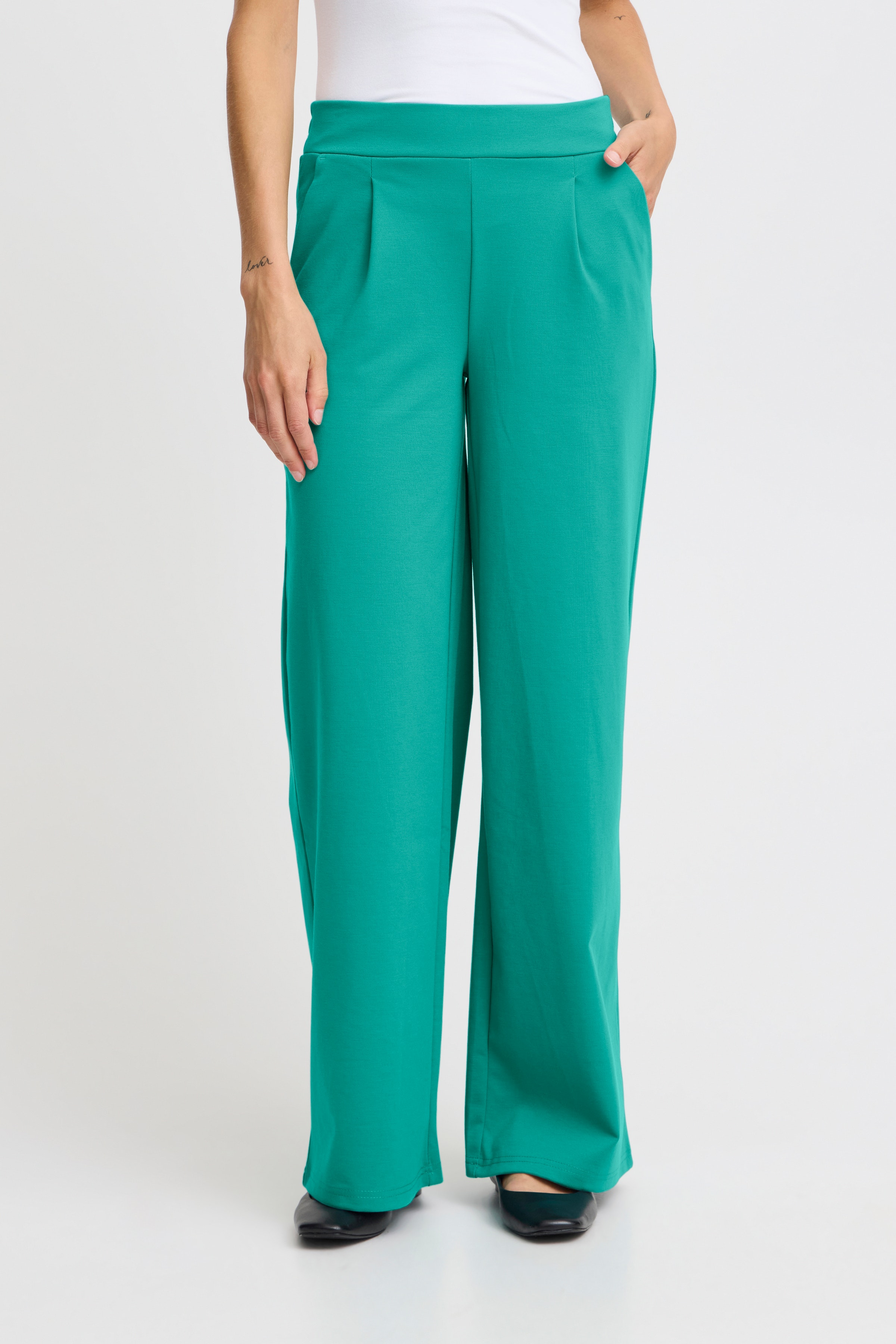 IHKATE LONG WIDE  Bukser LOOKBOOK FRONT 20118337-175117