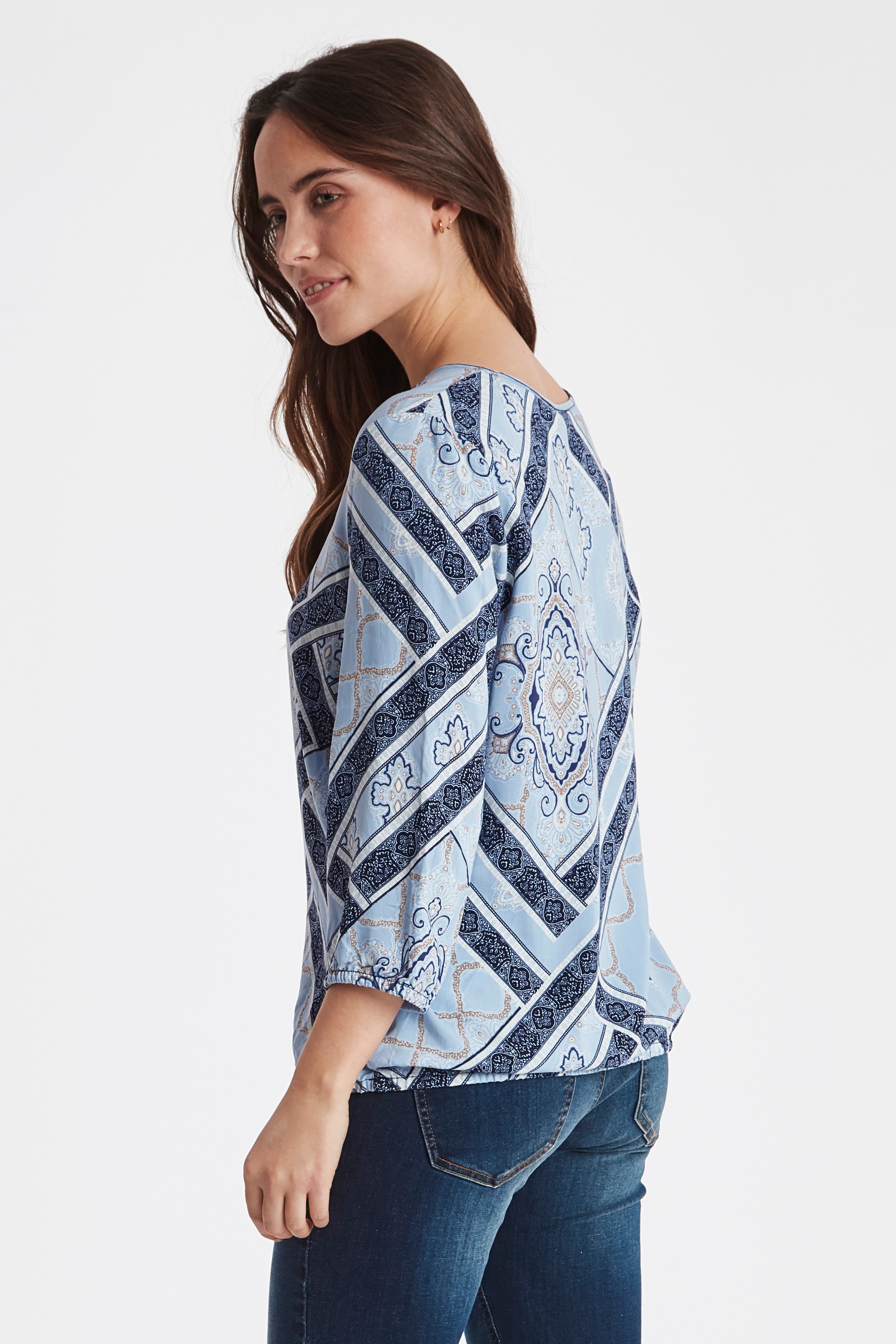 Blouse with short sleeve LOOKBOOK BACK 20607067-69439