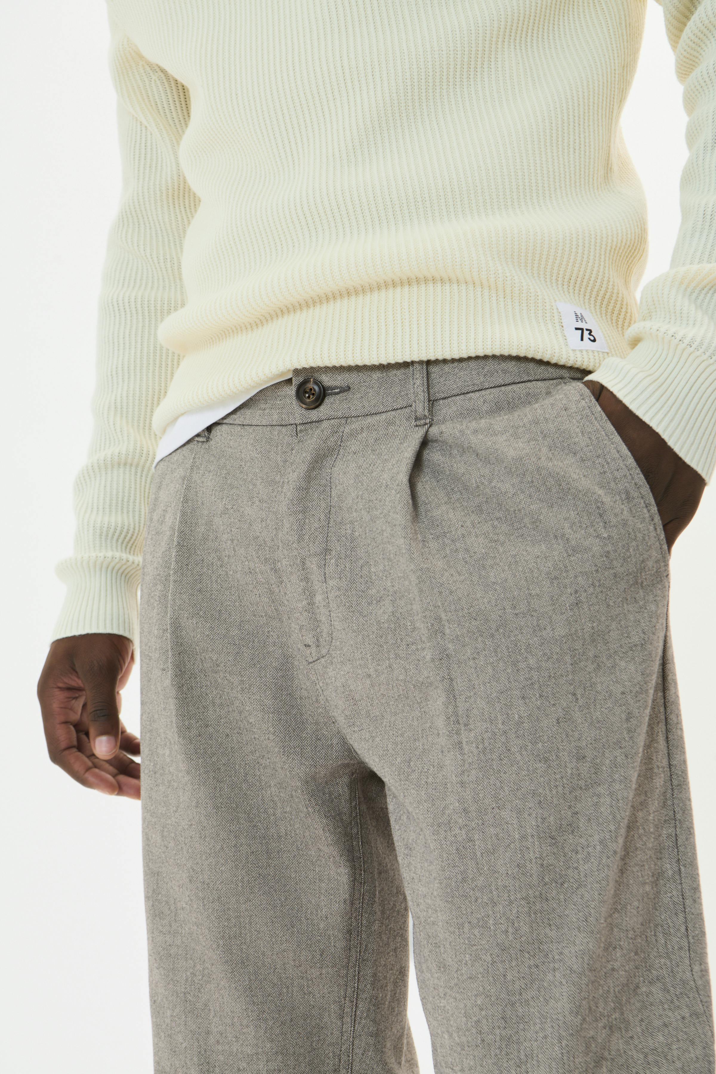 MAhart Heritage Hose LOOKBOOK DETAIL 30207460-300271