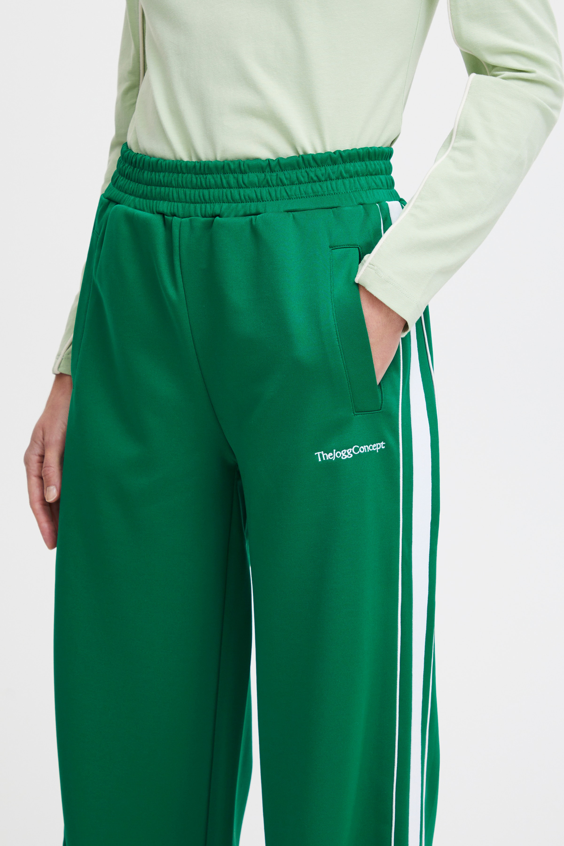 JCSIMA Hose LOOKBOOK DETAIL 22800550-202731