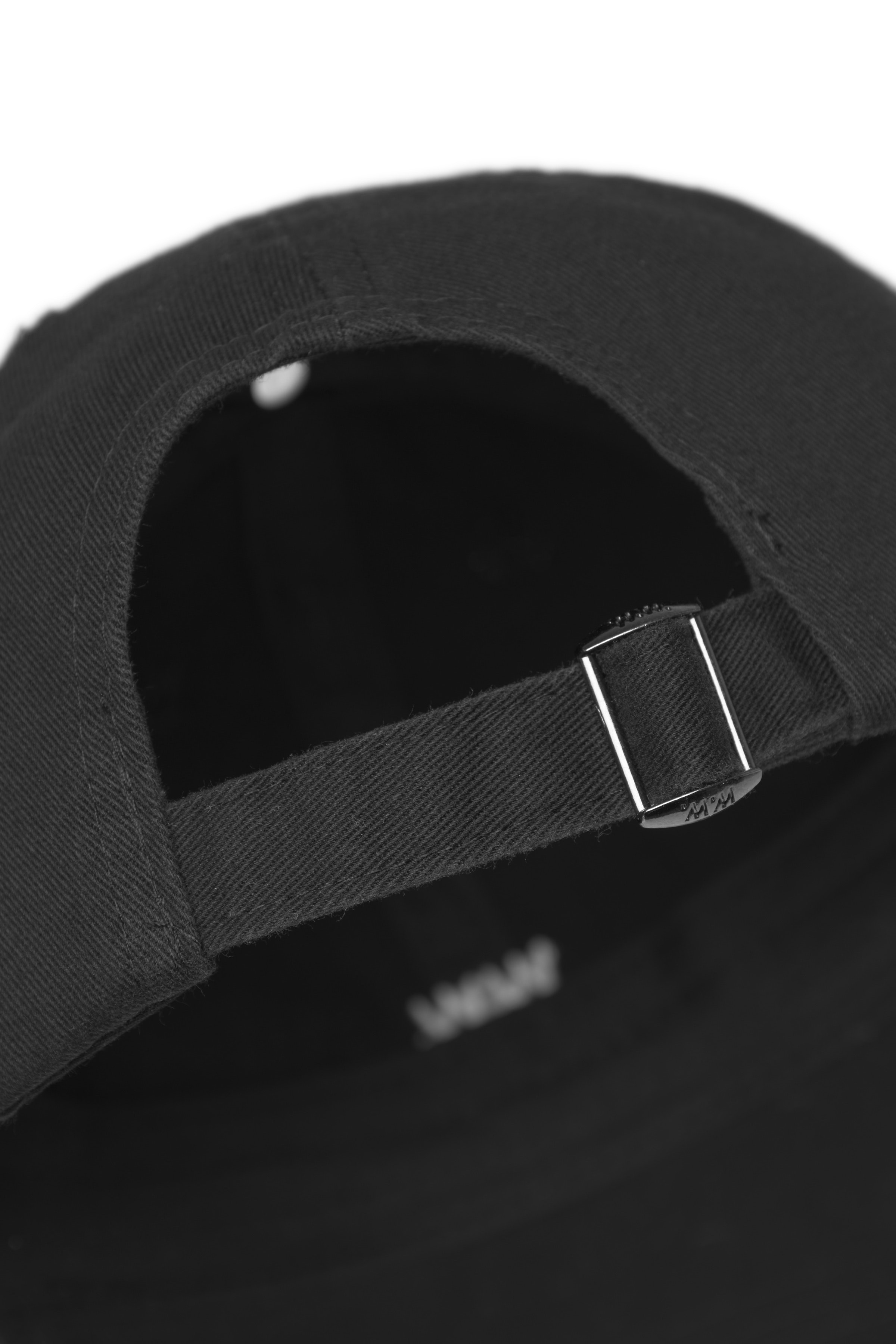 WWLow Cap PACK DETAIL 30251367-303700