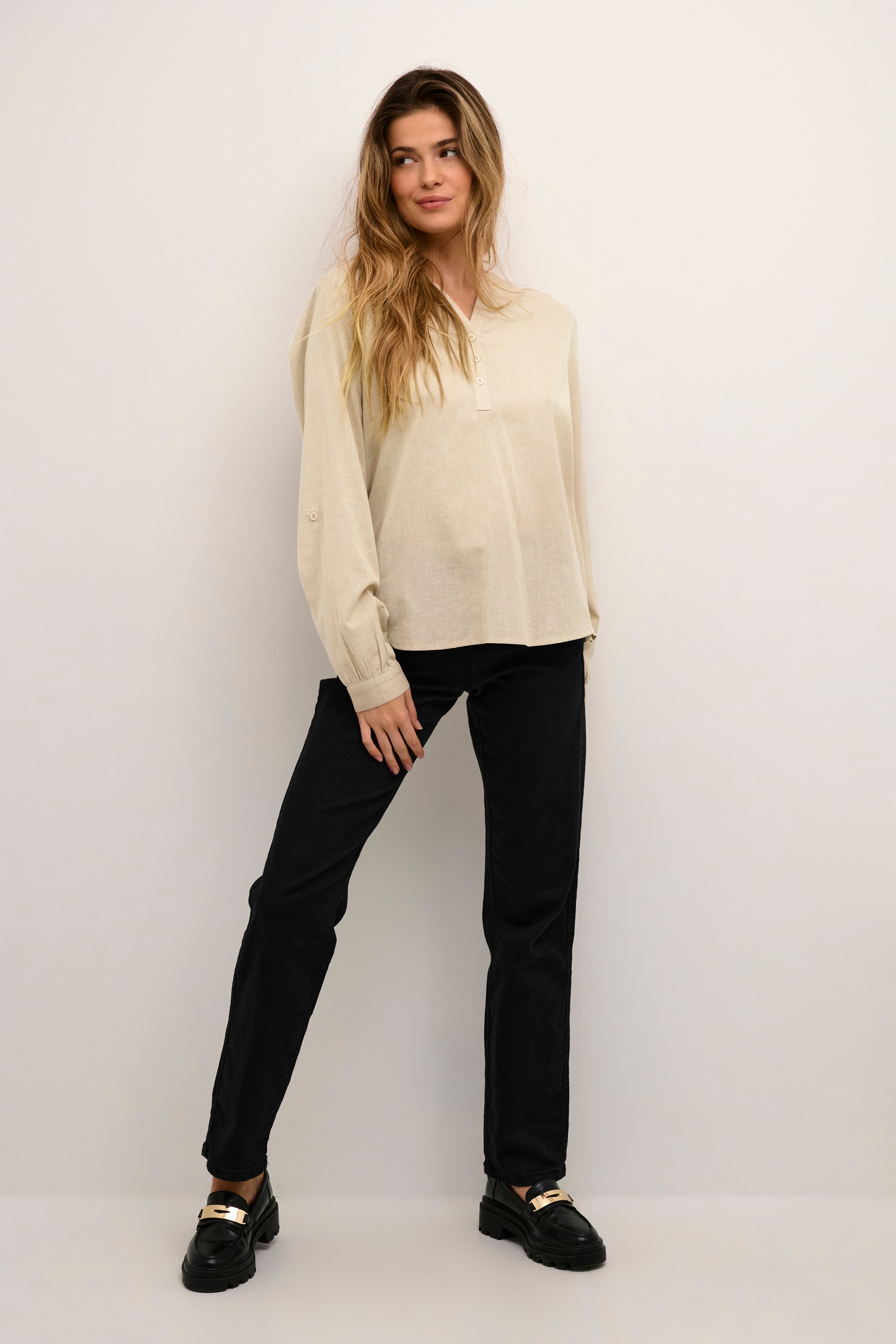 KAmajse Linbluse LOOKBOOK FRONT 10507392-151305