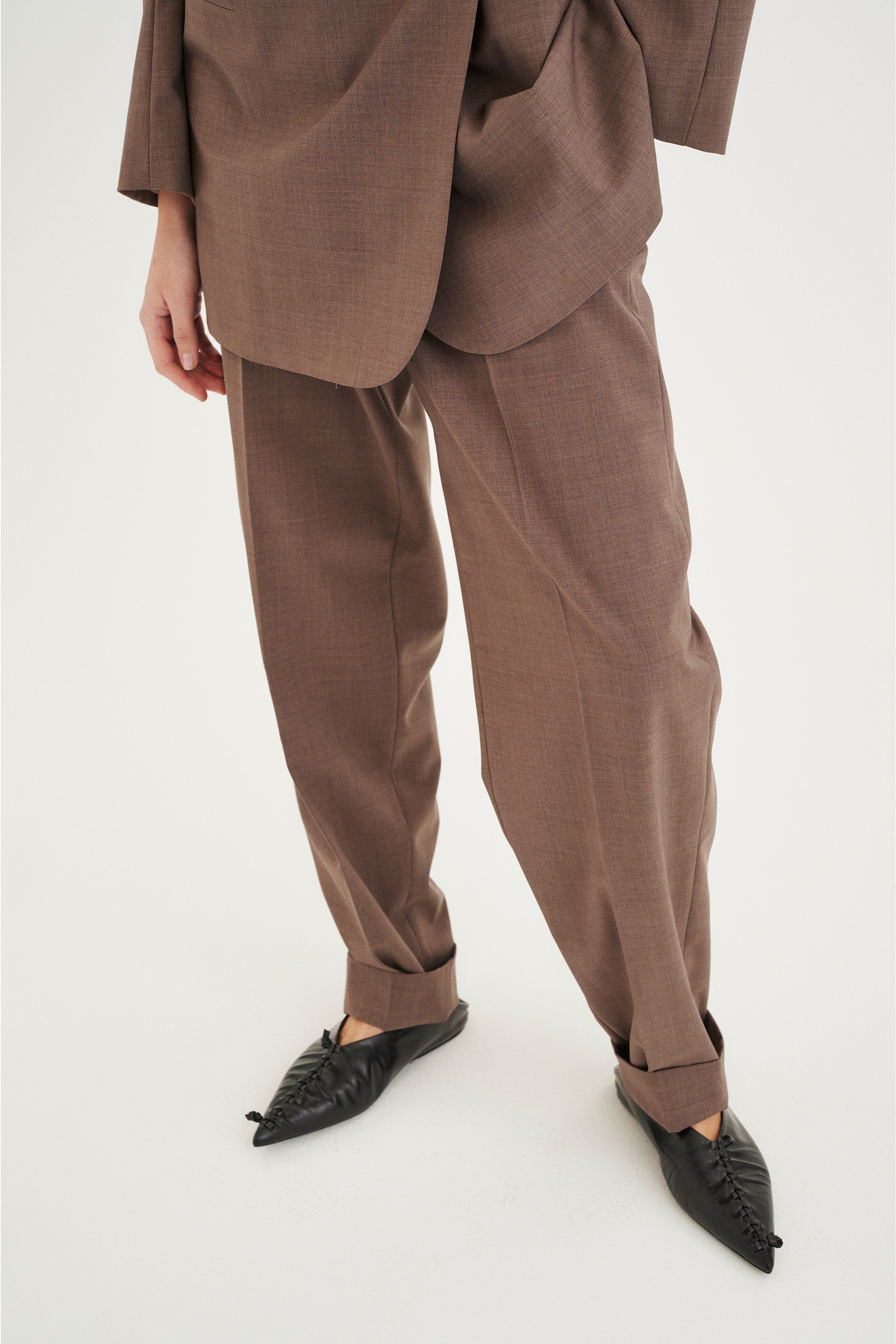 EternalIW Byxor LOOKBOOK FRONT 30105809-300872