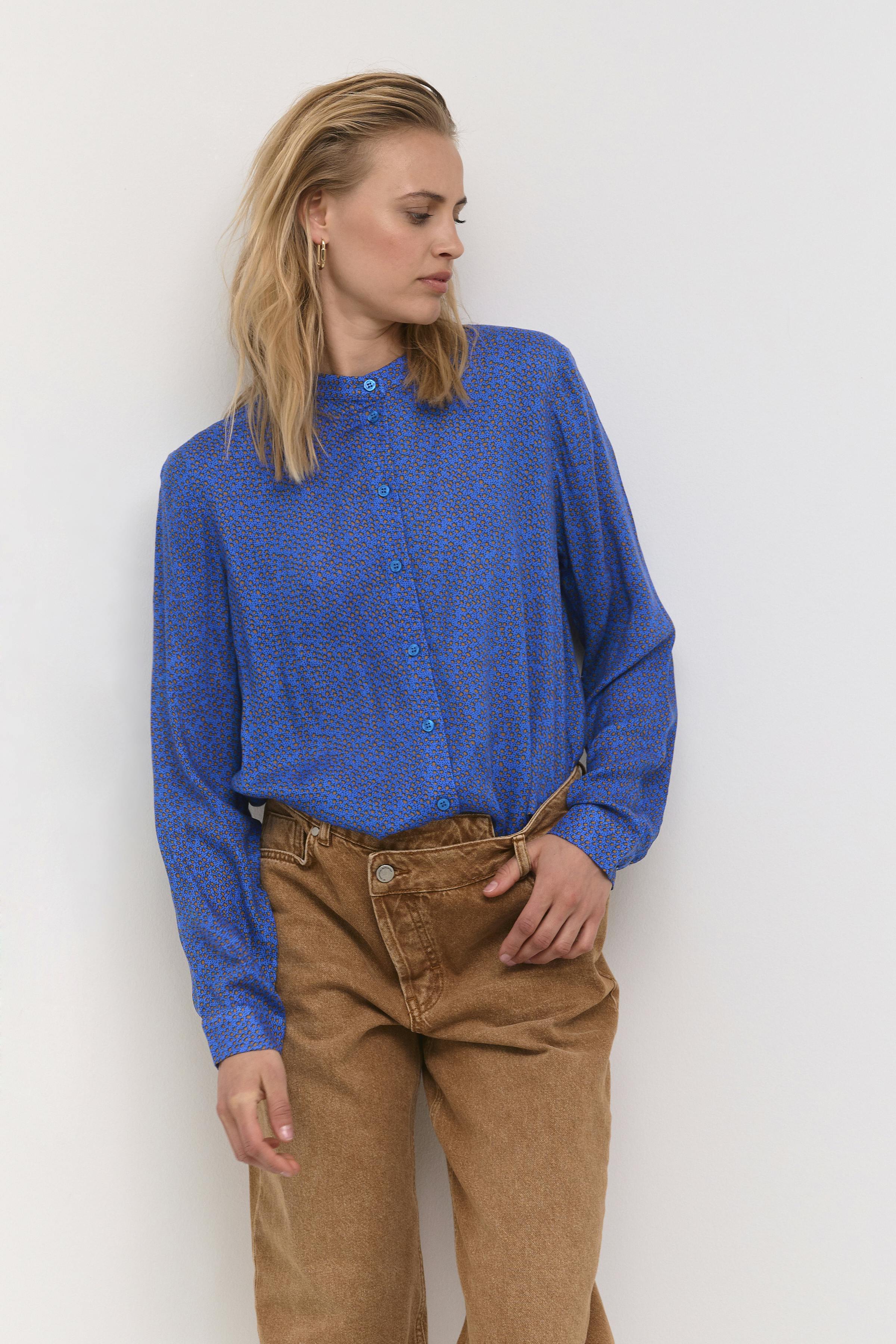 CristaMW Shirt LOOKBOOK FRONT 10703966-103337