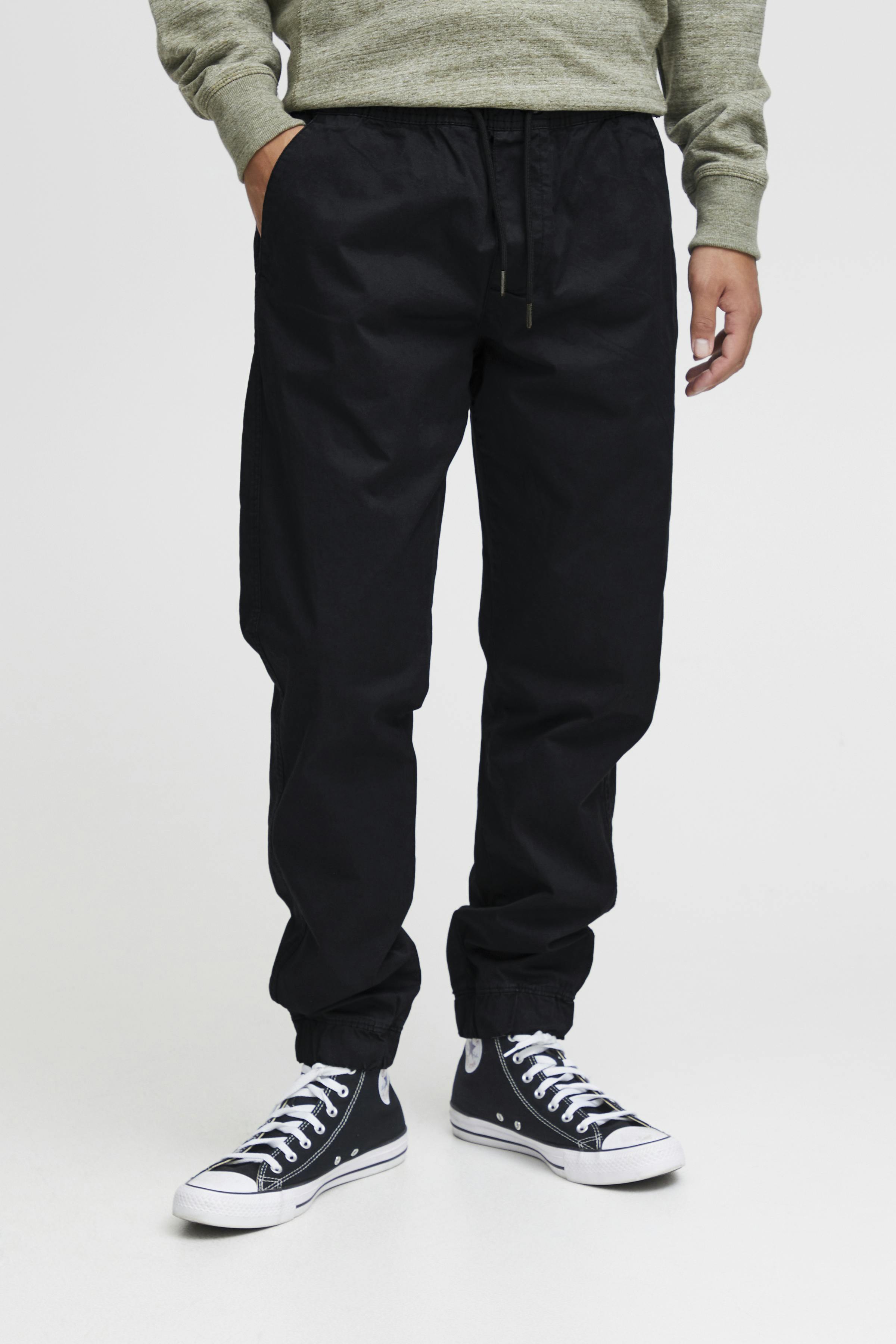 Casual pants LOOKBOOK FRONT 20712044-194007