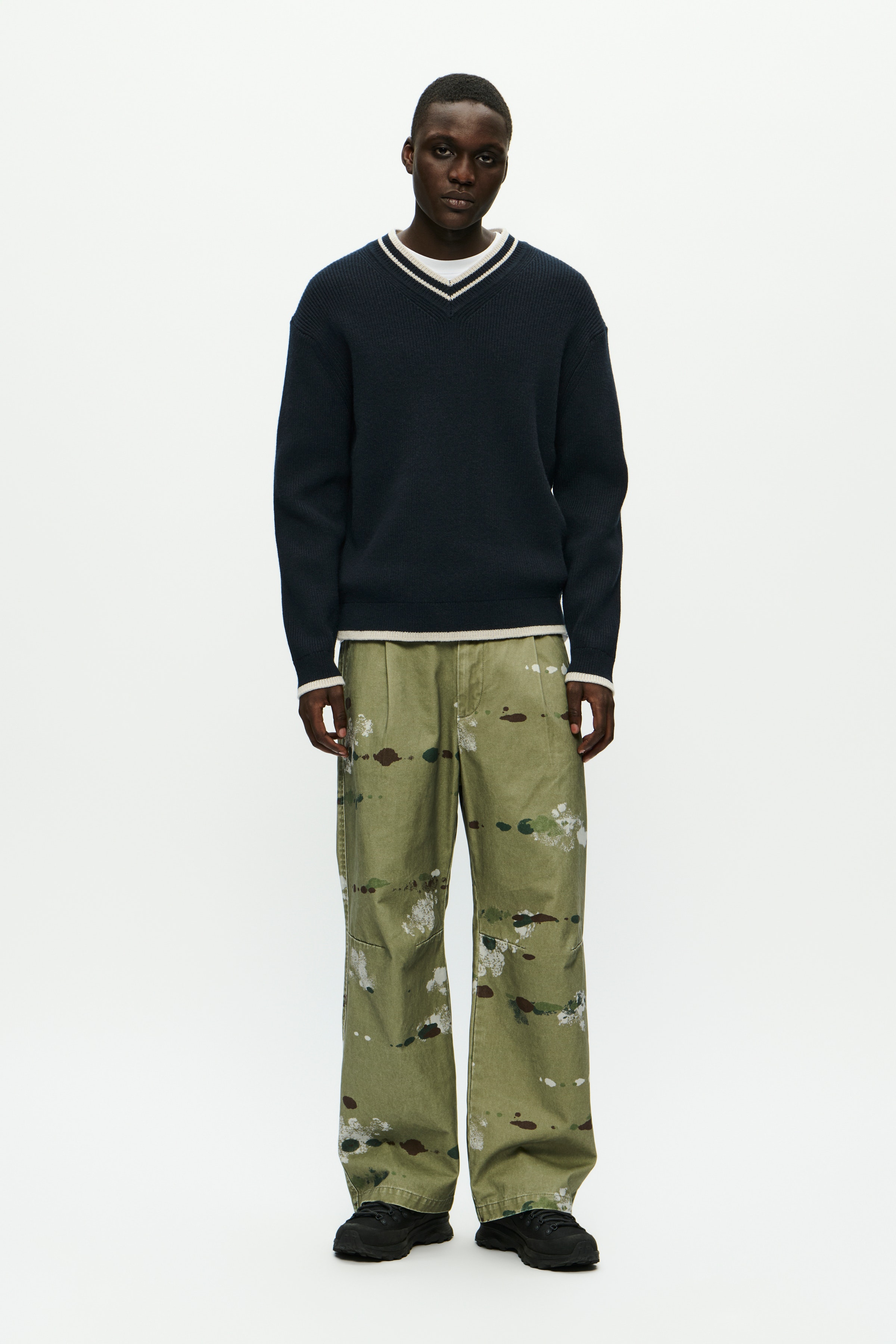 WWEthan Hose LOOKBOOK FRONT 30251658-304302
