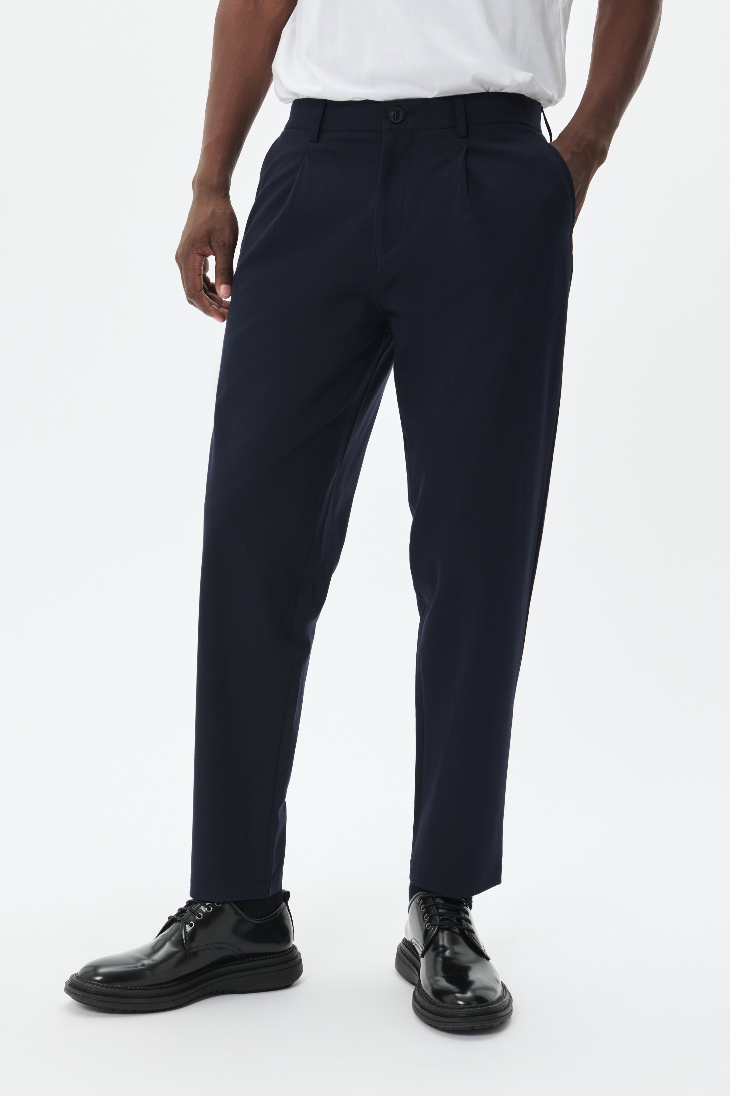 MAkian Trousers LOOKBOOK FRONT 30207631-194011